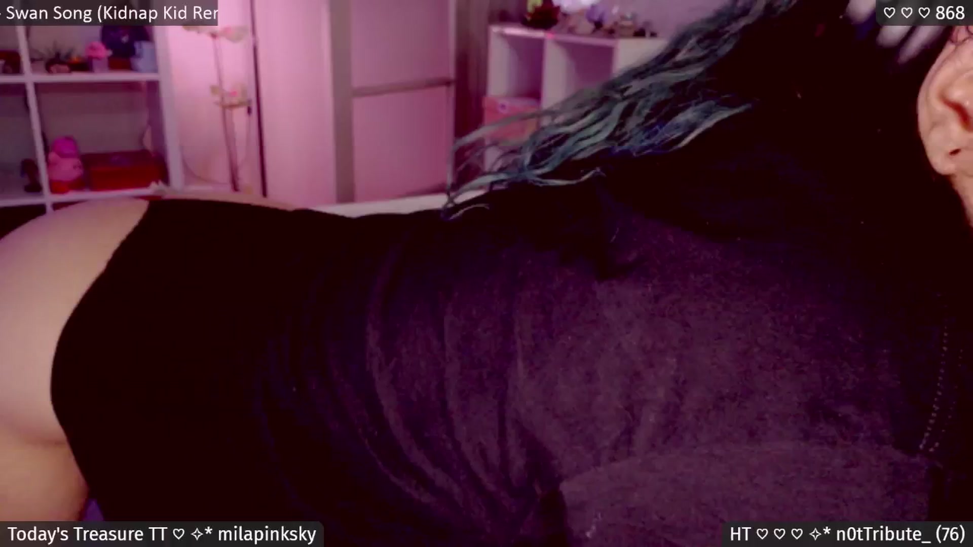 Gallery image thumbnail from Catwave's myfreecams stream on, 04/20/2026, 13:22 image 13 of 20