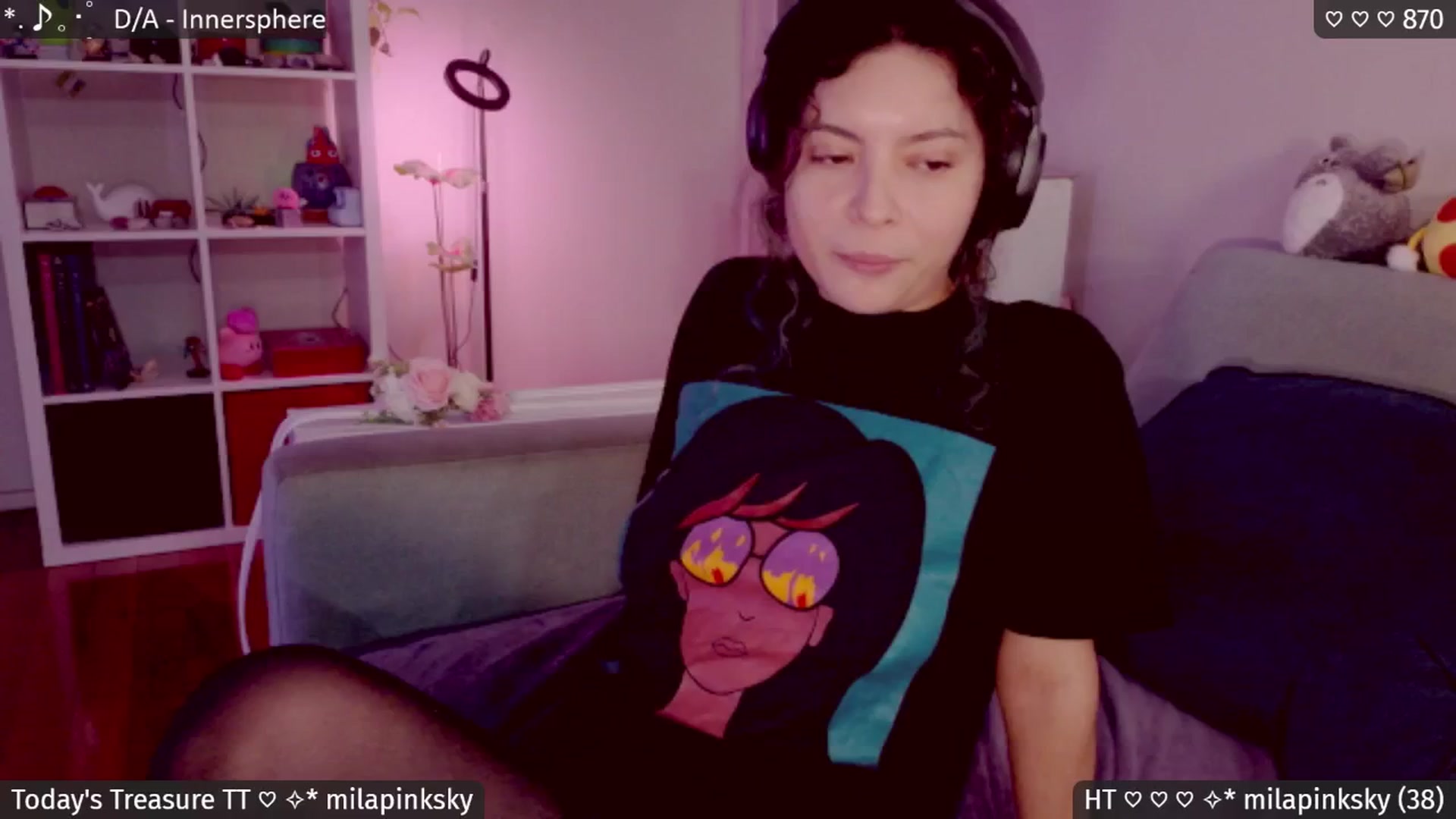 Gallery image thumbnail from Catwave's myfreecams stream on, 04/20/2026, 13:22 image 1 of 20
