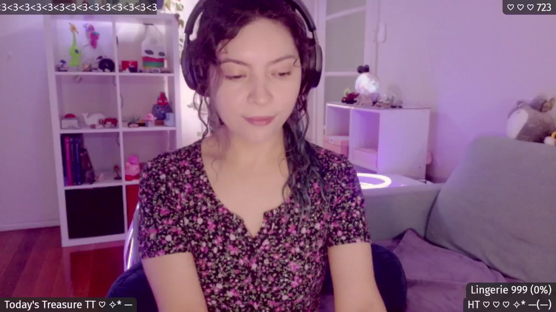 Gallery image thumbnail from Catwave's myfreecams stream on, 04/23/2026, 06:00 image 1 of 20