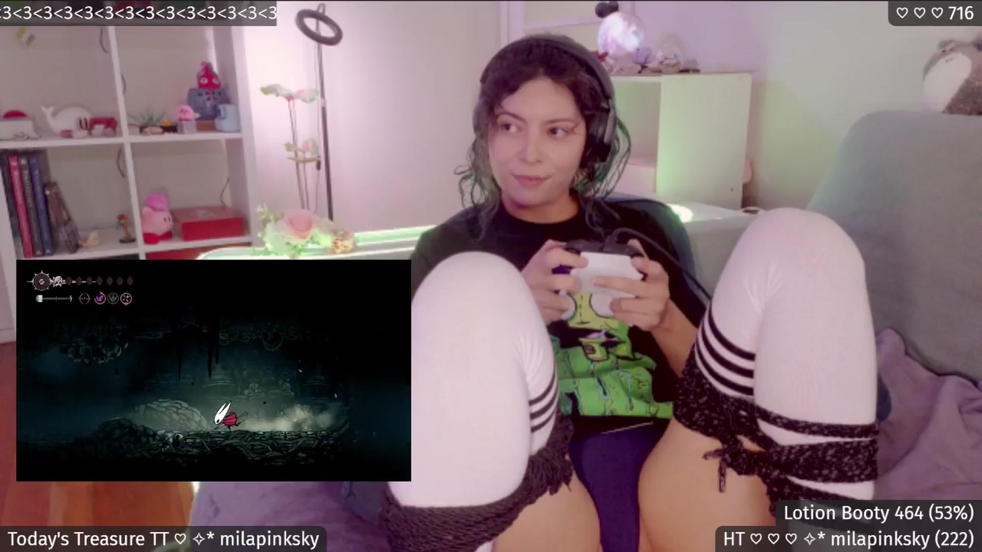 Gallery image thumbnail from Catwave's myfreecams stream on, 04/23/2026, 06:00 image 9 of 20