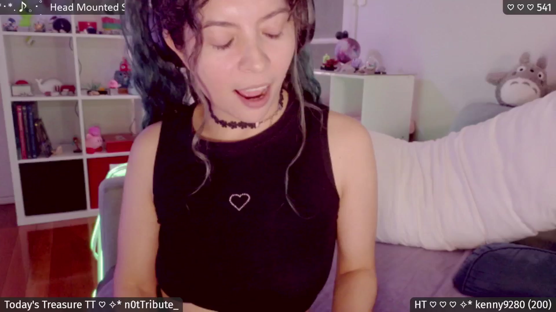 Gallery image thumbnail from Catwave's myfreecams stream on, 04/24/2026, 07:14 image 19 of 20