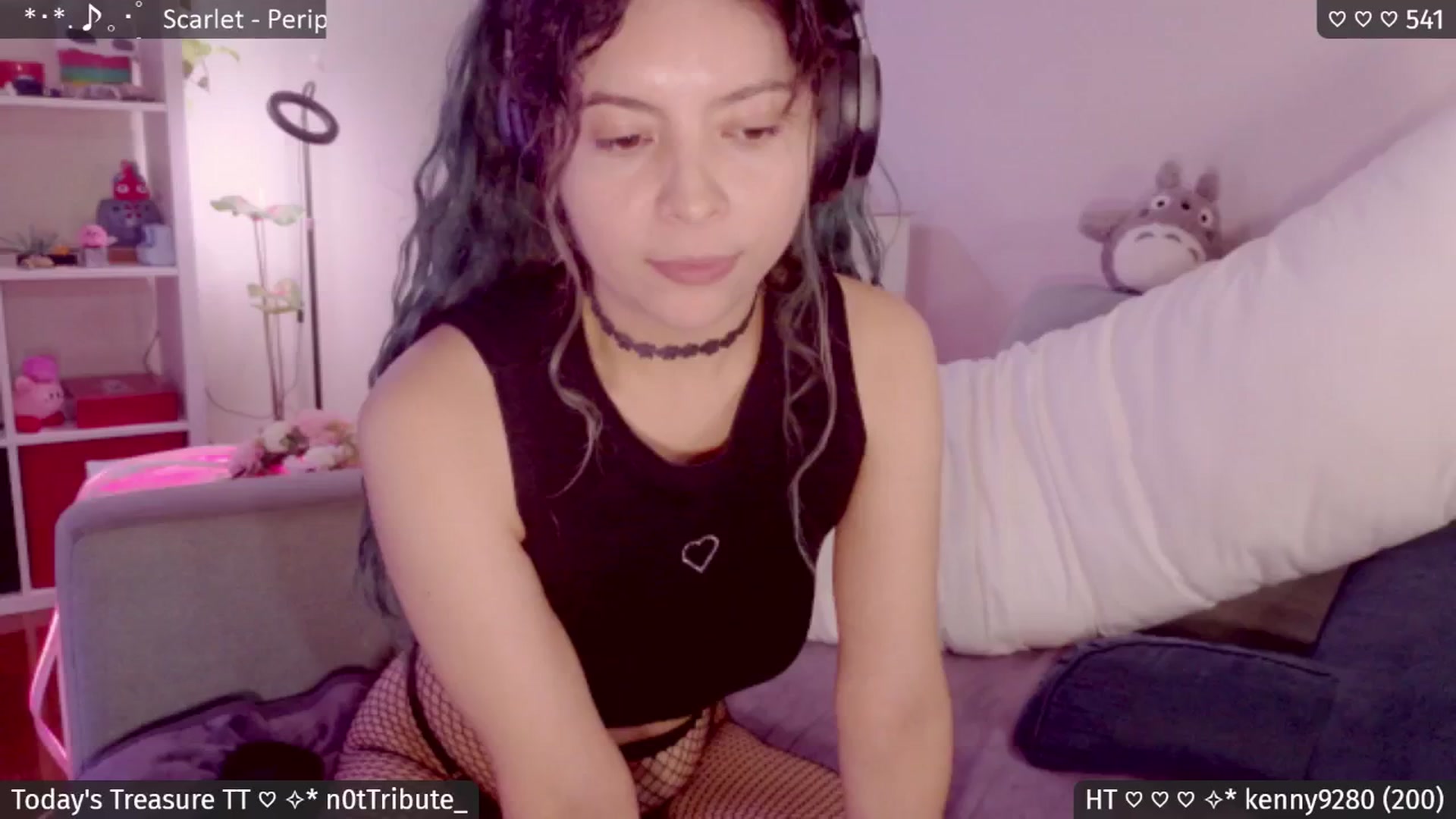 Gallery image thumbnail from Catwave's myfreecams stream on, 04/24/2026, 07:14 image 4 of 20
