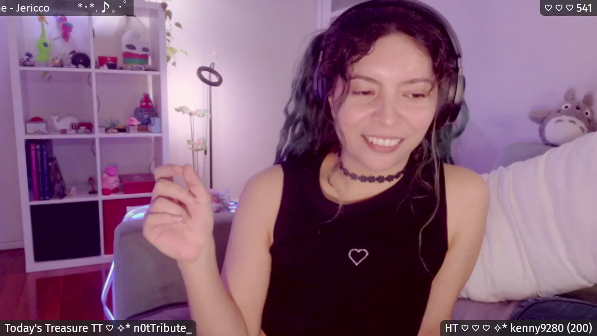 Gallery image thumbnail from Catwave's myfreecams stream on, 04/24/2026, 07:14 image 7 of 20