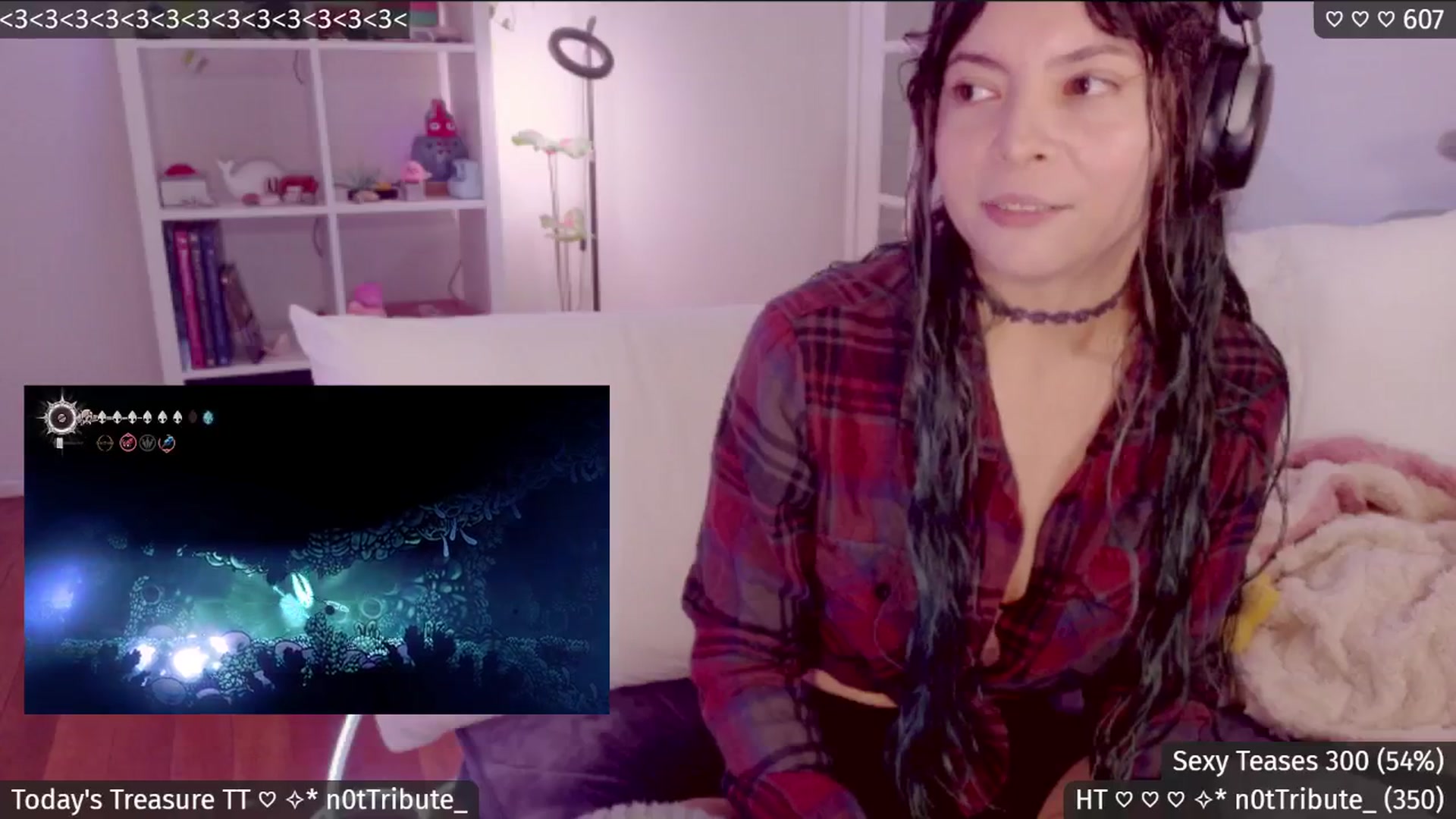 Gallery image thumbnail from Catwave's myfreecams stream on, 04/26/2026, 03:19 image 5 of 20