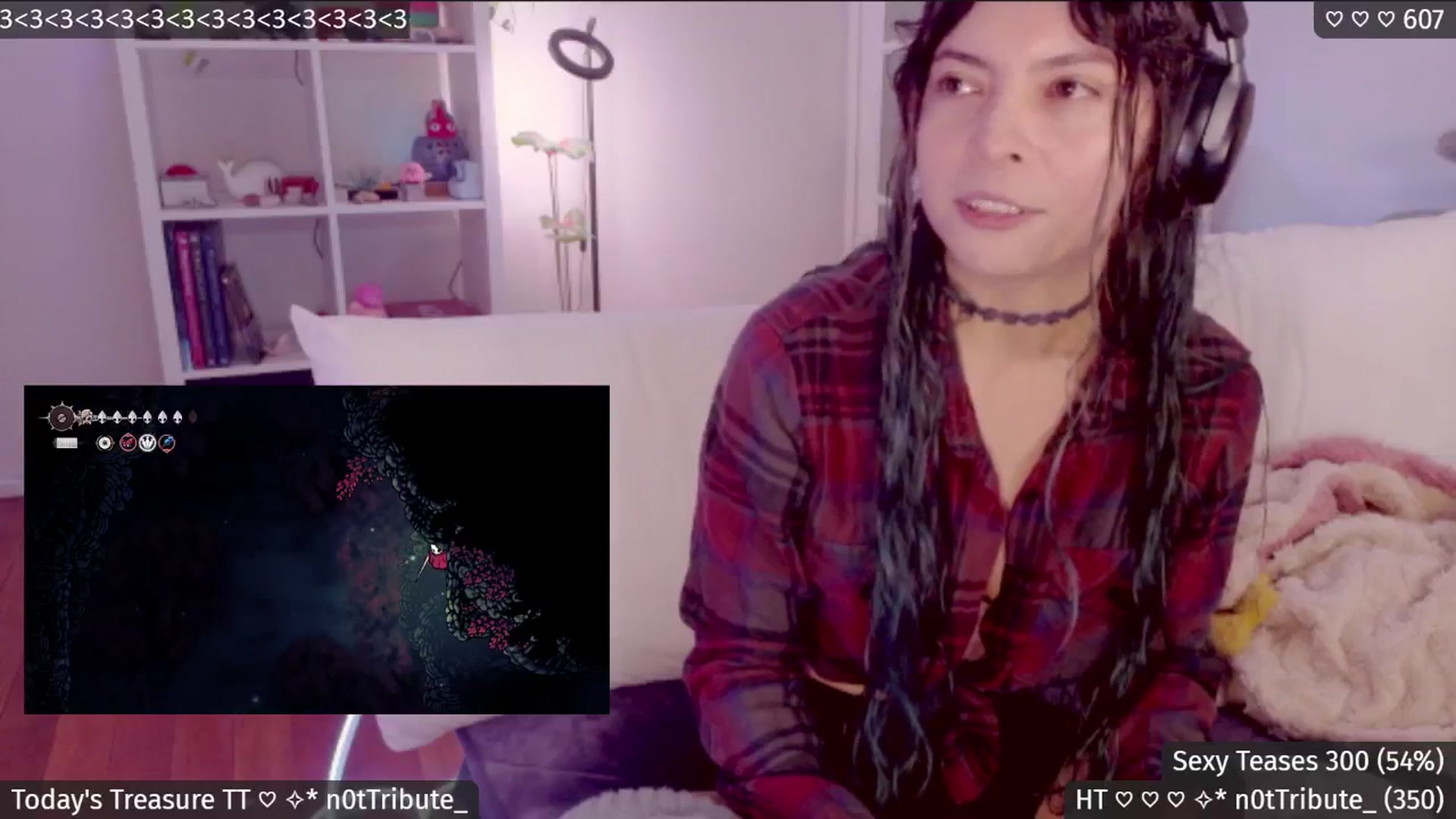 Gallery image thumbnail from Catwave's myfreecams stream on, 04/26/2026, 03:19 image 4 of 20
