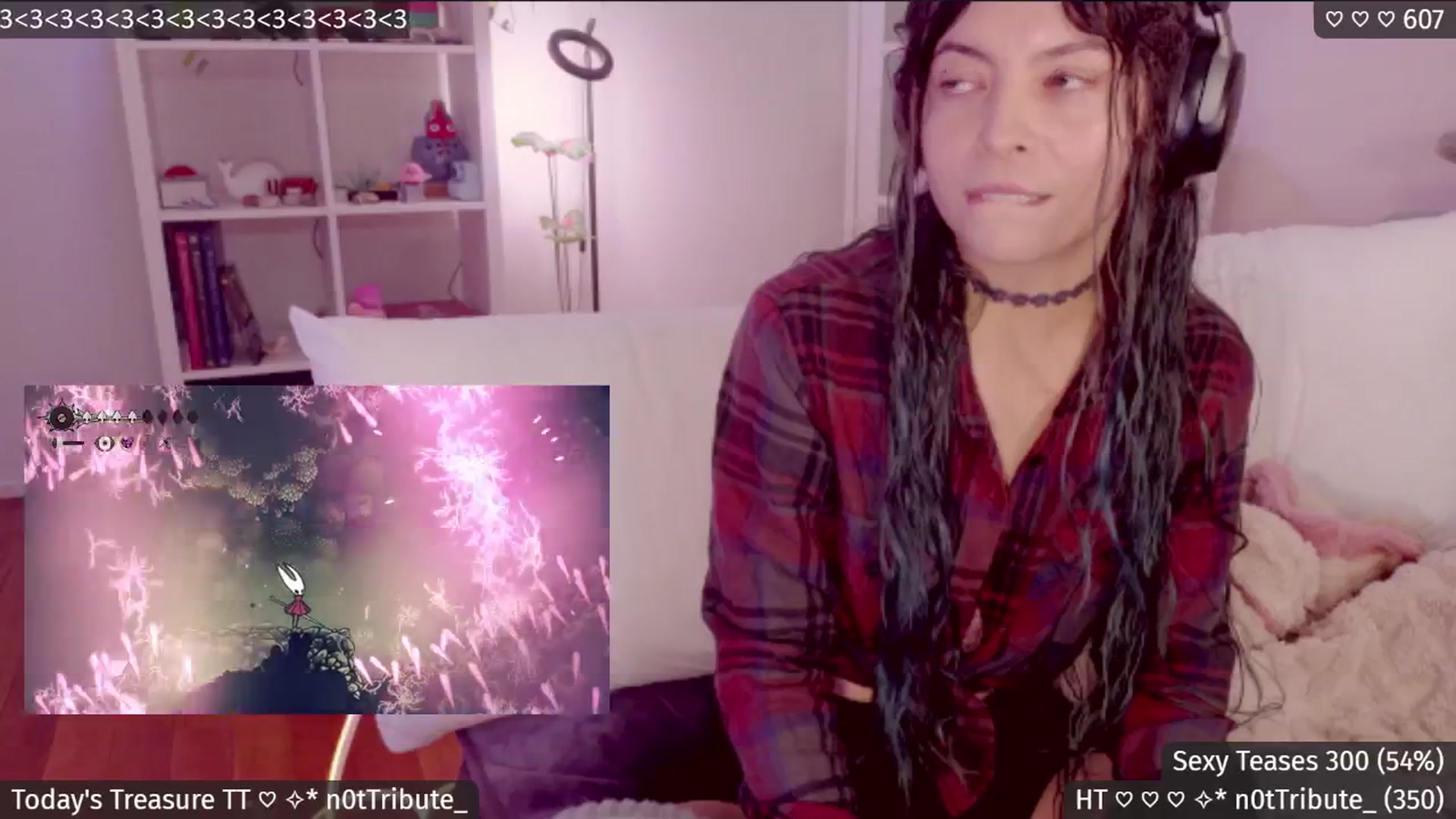 Gallery image thumbnail from Catwave's myfreecams stream on, 04/26/2026, 03:19 image 10 of 20