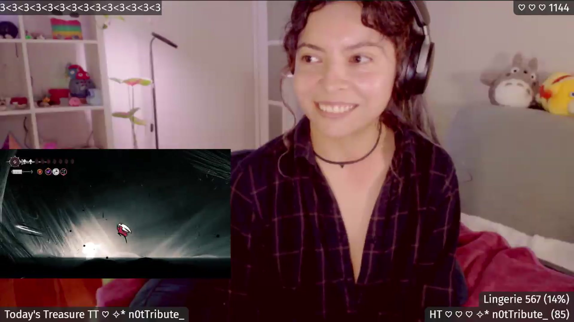 Gallery image thumbnail from Catwave's myfreecams stream on, 05/14/2026, 04:41 image 11 of 20
