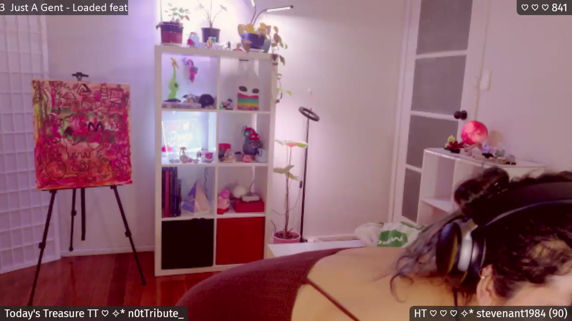 Gallery image thumbnail from Catwave's myfreecams stream on, 05/18/2026, 04:08 image 15 of 20