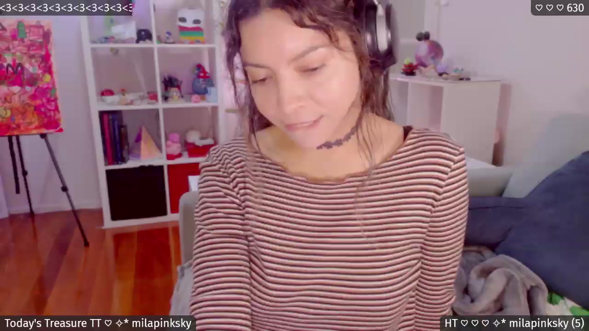 Gallery image thumbnail from Catwave's myfreecams stream on, 05/25/2026, 04:42 image 1 of 20