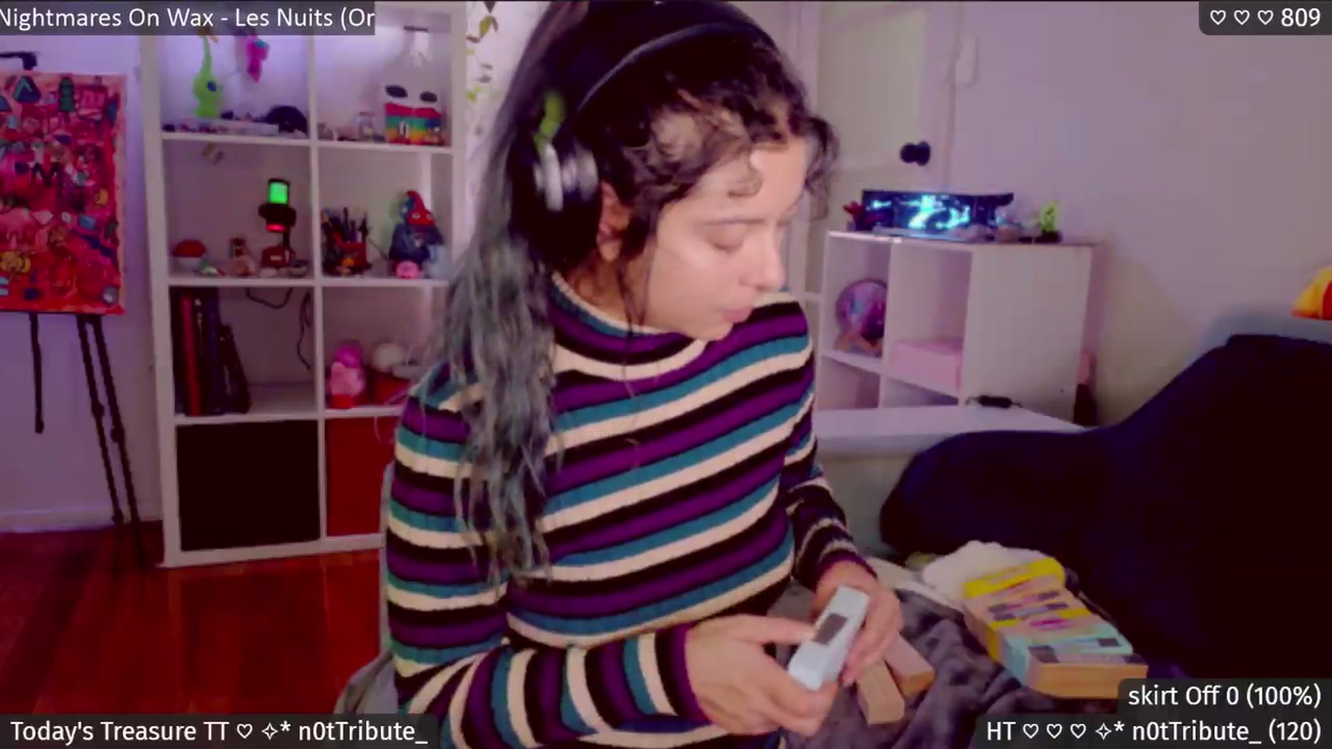 Gallery image thumbnail from Catwave's myfreecams stream on, 06/12/2026, 05:06 image 18 of 20