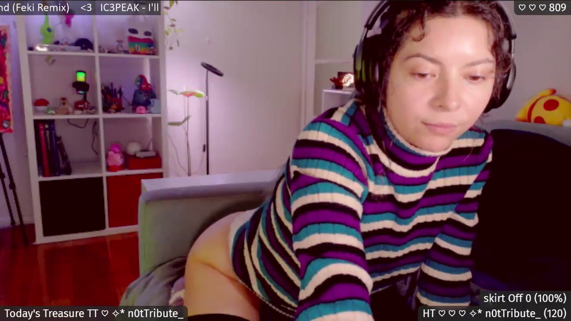 Gallery image thumbnail from Catwave's myfreecams stream on, 06/12/2026, 05:06 image 16 of 20