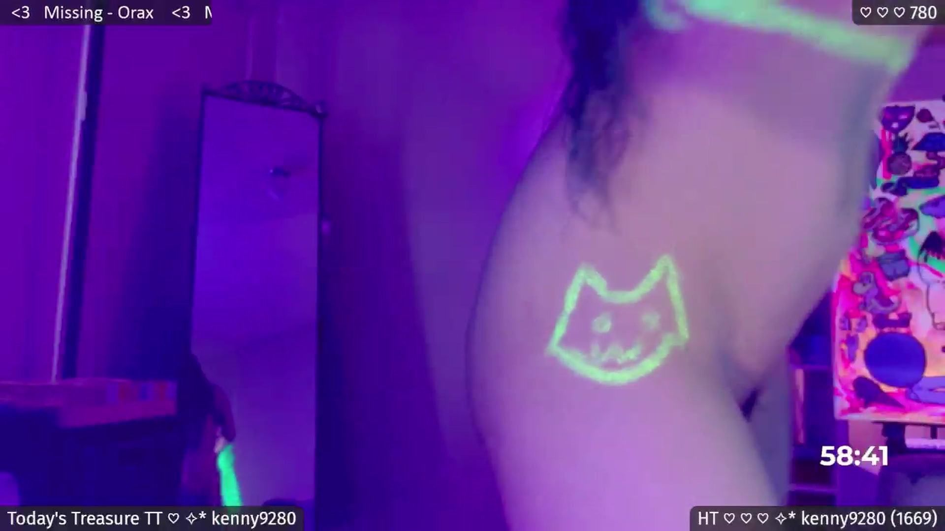Gallery image thumbnail from Catwave's myfreecams stream on, 06/14/2026, 03:51 image 2 of 20