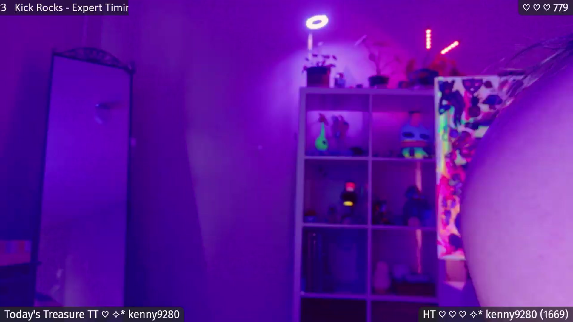 Gallery image thumbnail from Catwave's myfreecams stream on, 06/14/2026, 03:51 image 1 of 20