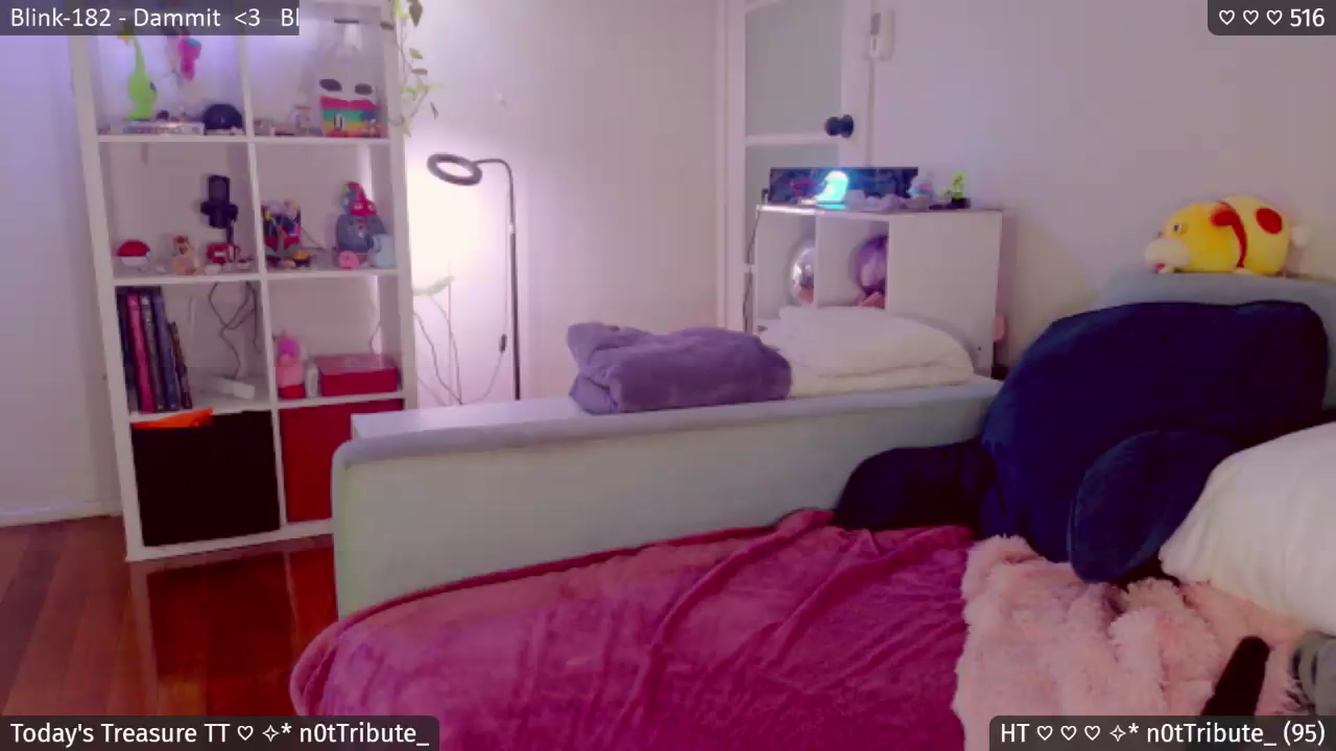 Gallery image thumbnail from Catwave's myfreecams stream on, 07/10/2026, 04:00 image 4 of 20