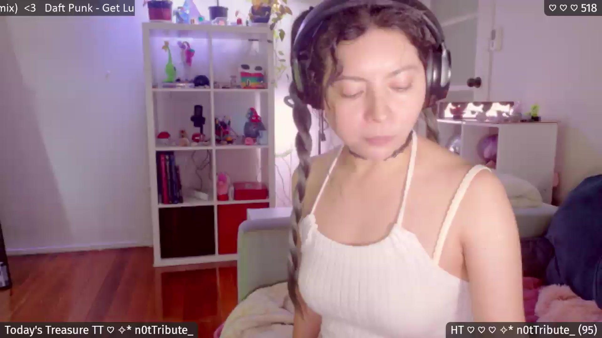 Gallery image thumbnail from Catwave's myfreecams stream on, 07/10/2026, 04:00 image 9 of 20