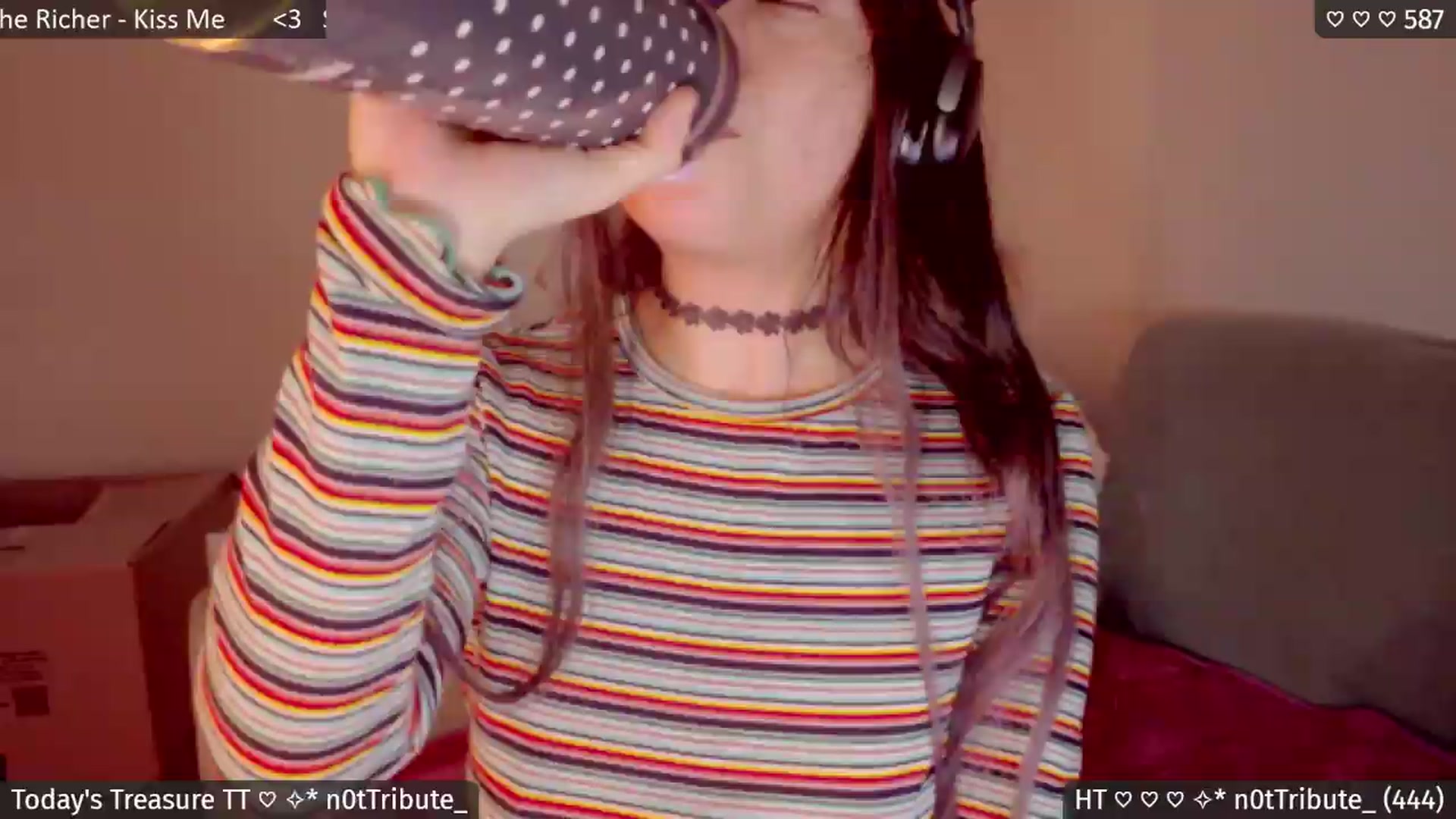 Gallery image thumbnail from Catwave's myfreecams stream on, 07/29/2026, 04:43 image 18 of 20