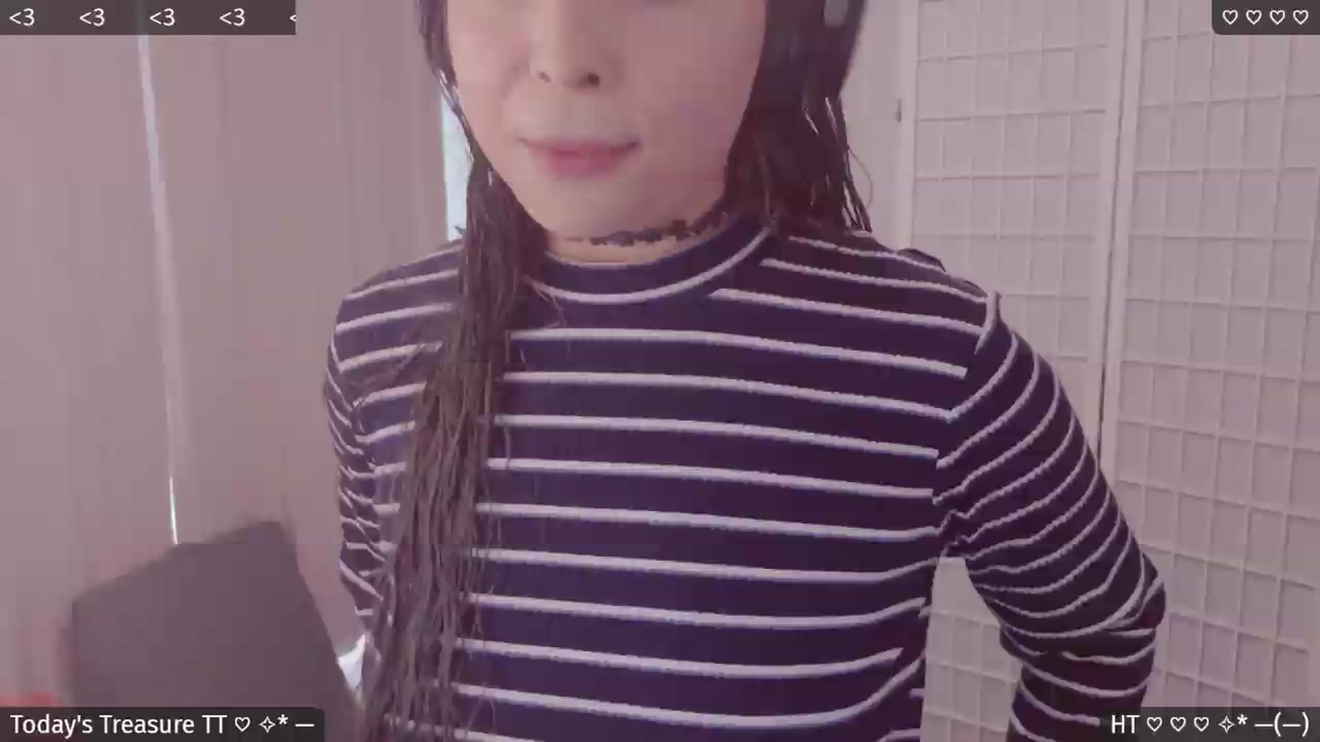 Gallery image thumbnail from Catwave's myfreecams stream on, 08/26/2026, 05:37 image 1 of 20