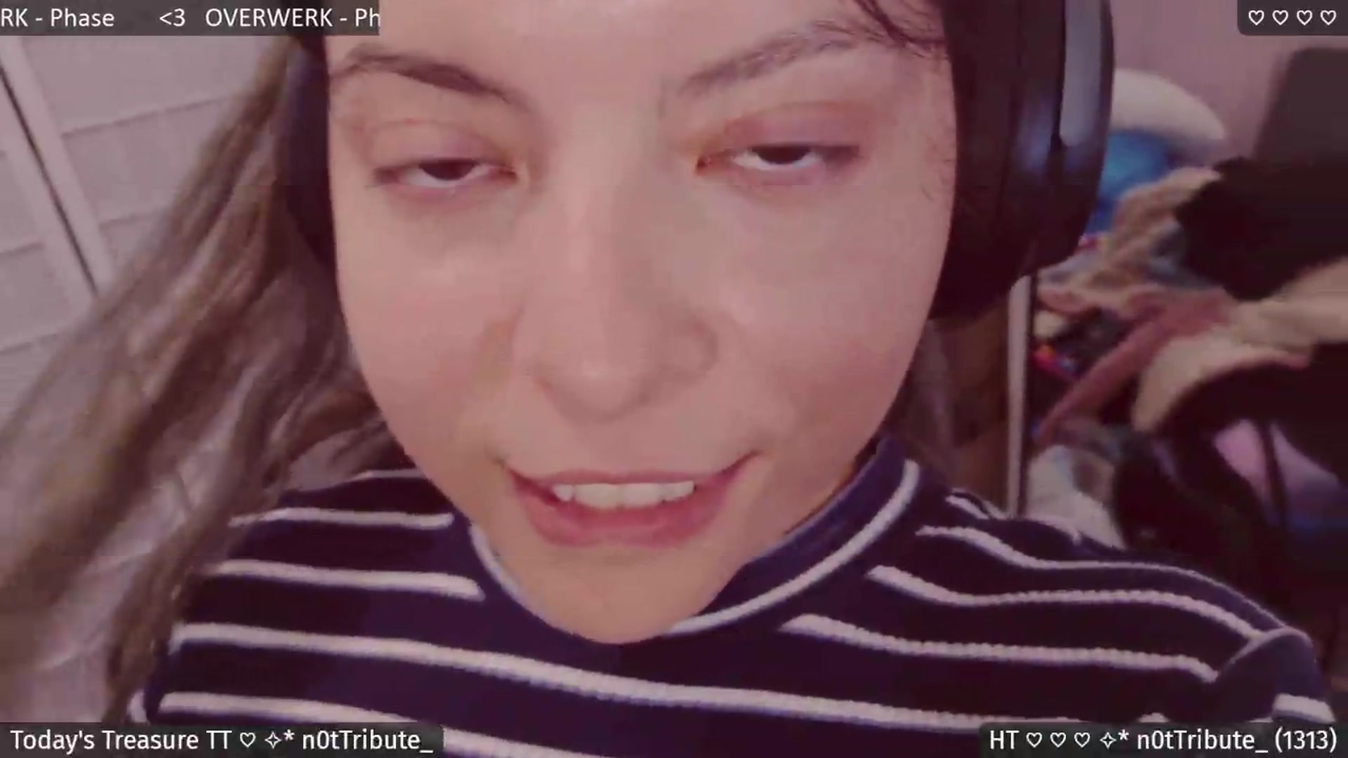 Gallery image thumbnail from Catwave's myfreecams stream on, 08/26/2026, 06:57 image 11 of 20