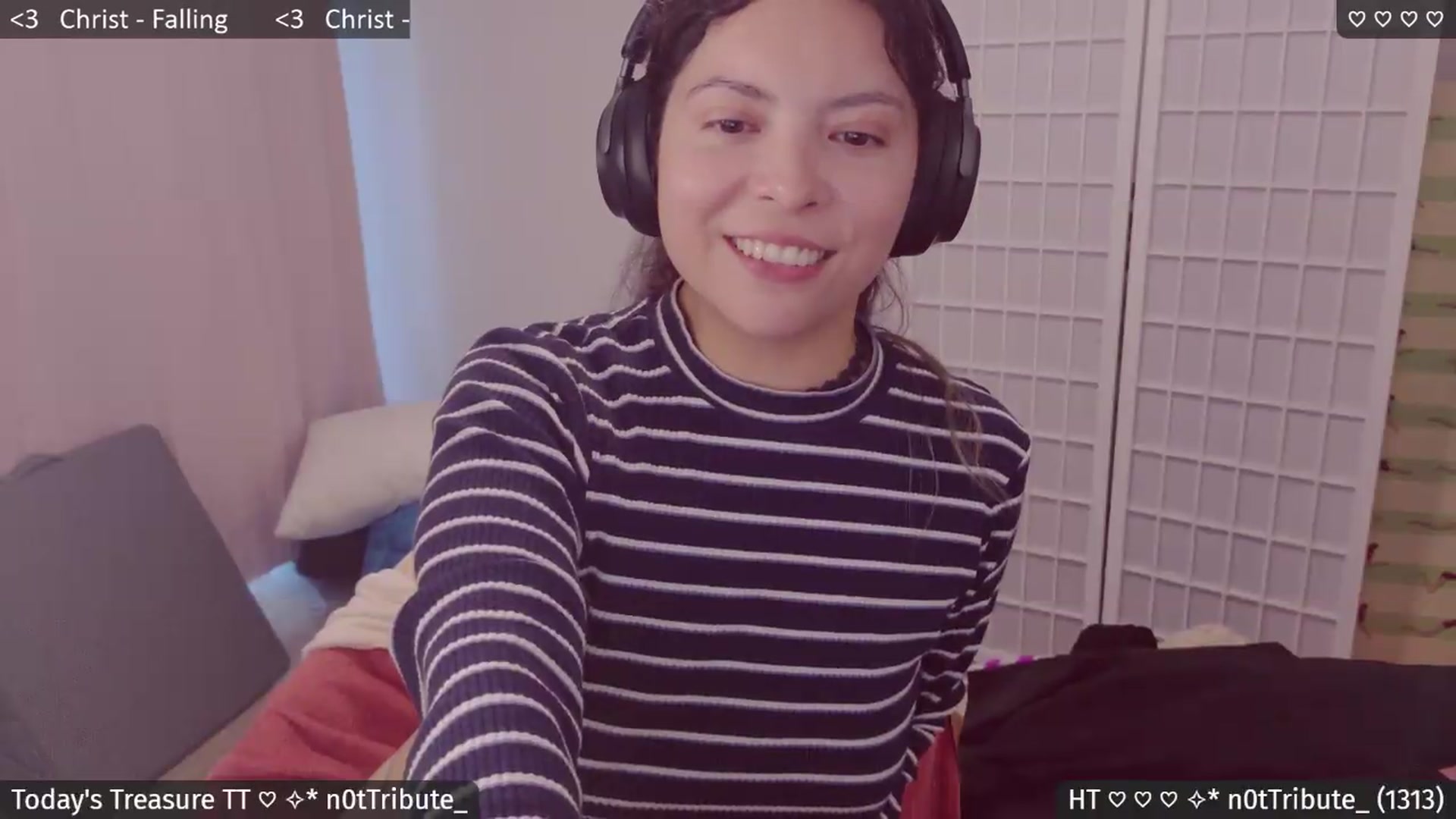 Gallery image thumbnail from Catwave's myfreecams stream on, 08/26/2026, 06:57 image 20 of 20