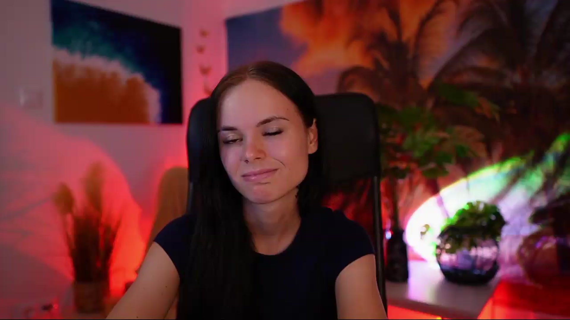 Gallery image thumbnail from Caty_Kiss's myfreecams stream on, 08/27/2026, 17:49 image 10 of 20