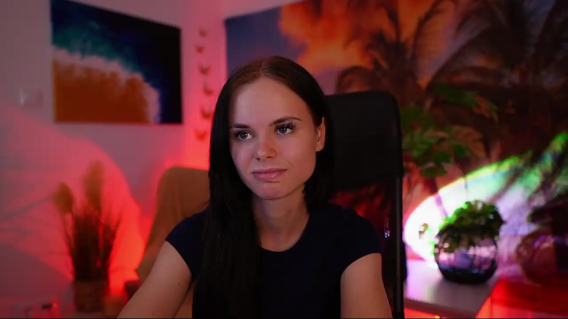 Gallery image thumbnail from Caty_Kiss's myfreecams stream on, 08/27/2026, 17:49 image 6 of 20