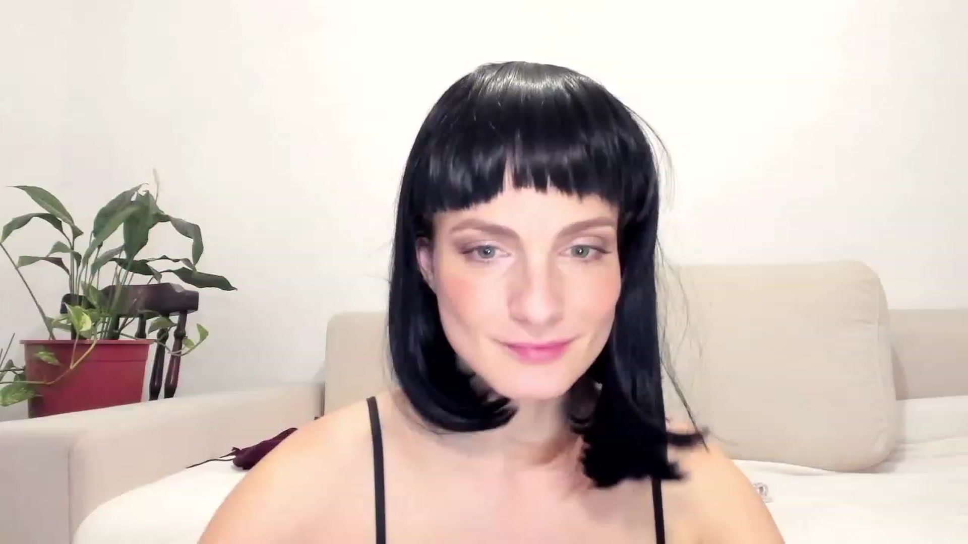 Gallery image thumbnail from Cayenne_mfc's myfreecams stream on, 11/17/2022, 19:58 image 16 of 20