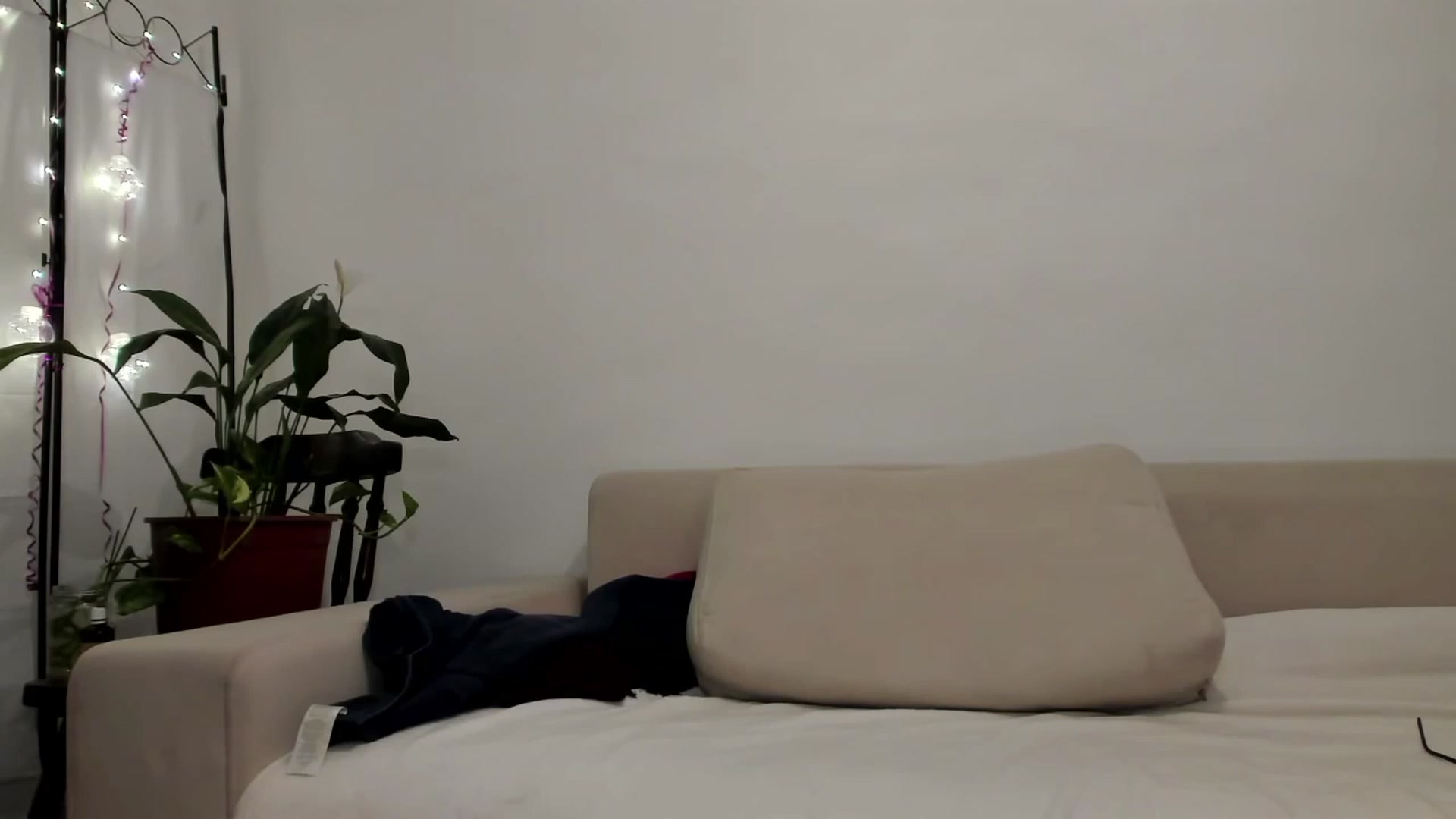 Gallery image thumbnail from Cayenne_mfc's myfreecams stream on, 11/17/2022, 20:46 image 10 of 20