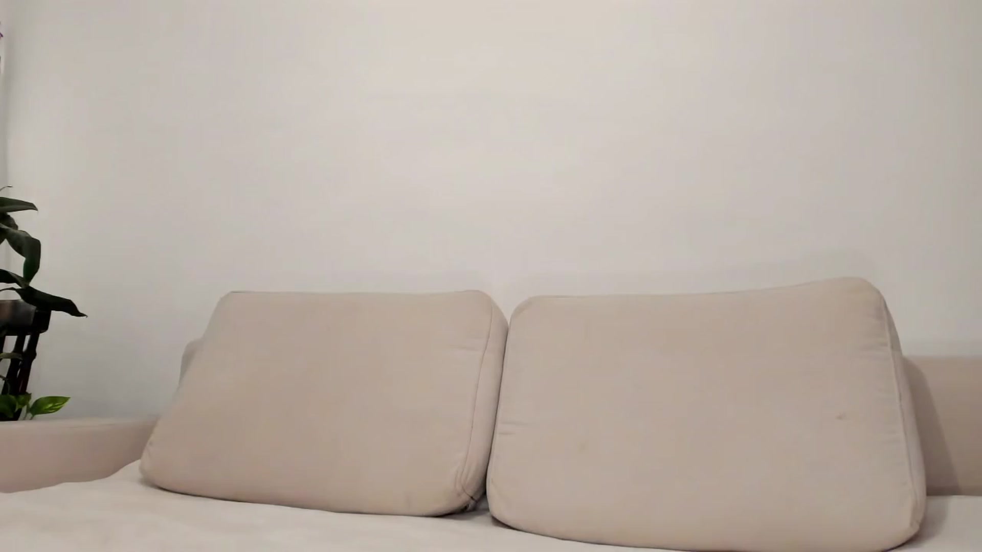 Gallery image thumbnail from Cayenne_mfc's myfreecams stream on, 12/12/2022, 19:20 image 15 of 20