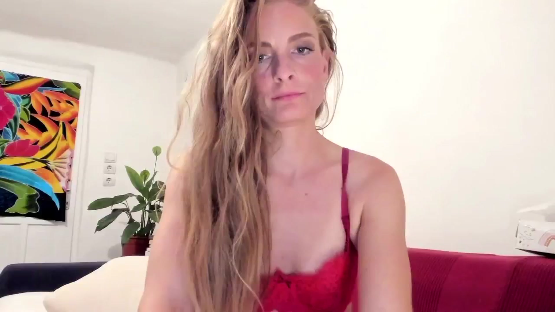 Gallery image thumbnail from Cayenne_mfc's myfreecams stream on, 05/28/2024, 17:33 image 19 of 20