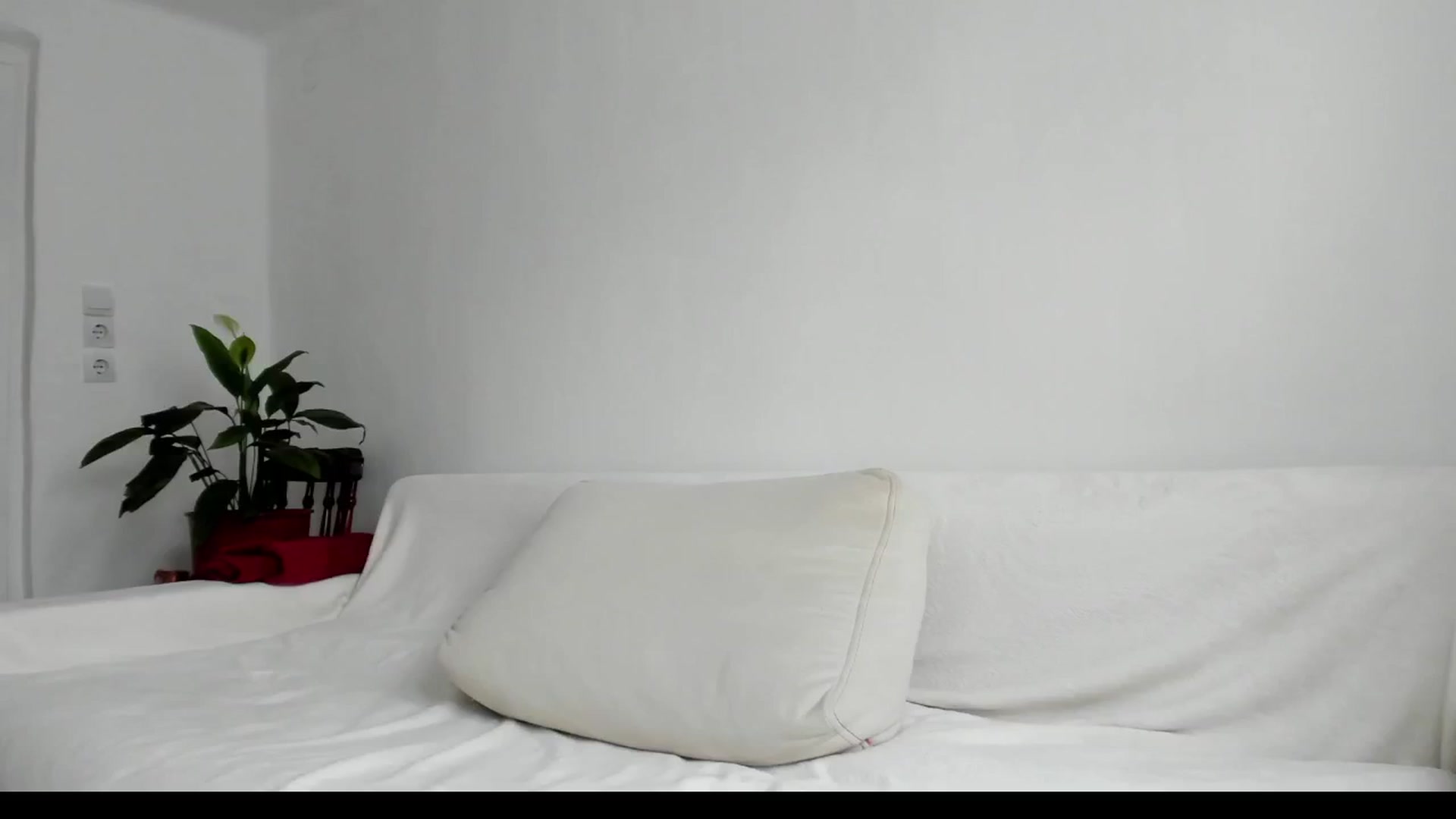 Gallery image thumbnail from Cayenne_mfc's myfreecams stream on, 06/28/2024, 17:26 image 7 of 20