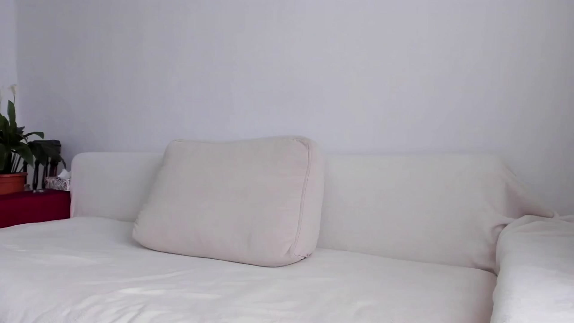 Gallery image thumbnail from Cayenne_mfc's myfreecams stream on, 07/19/2024, 14:16 image 4 of 20