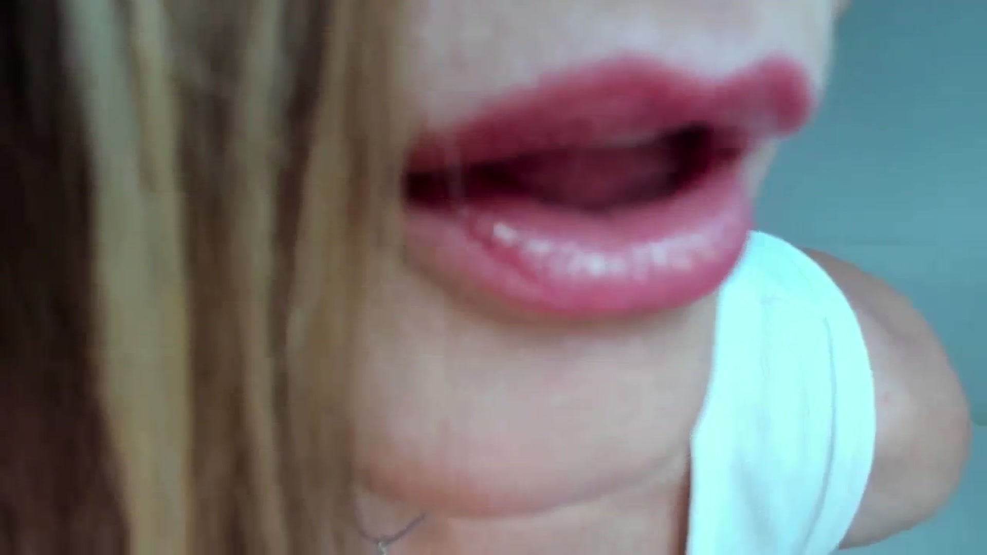 Gallery image thumbnail from Cayenne_mfc's myfreecams stream on, 08/01/2024, 17:29 image 15 of 20