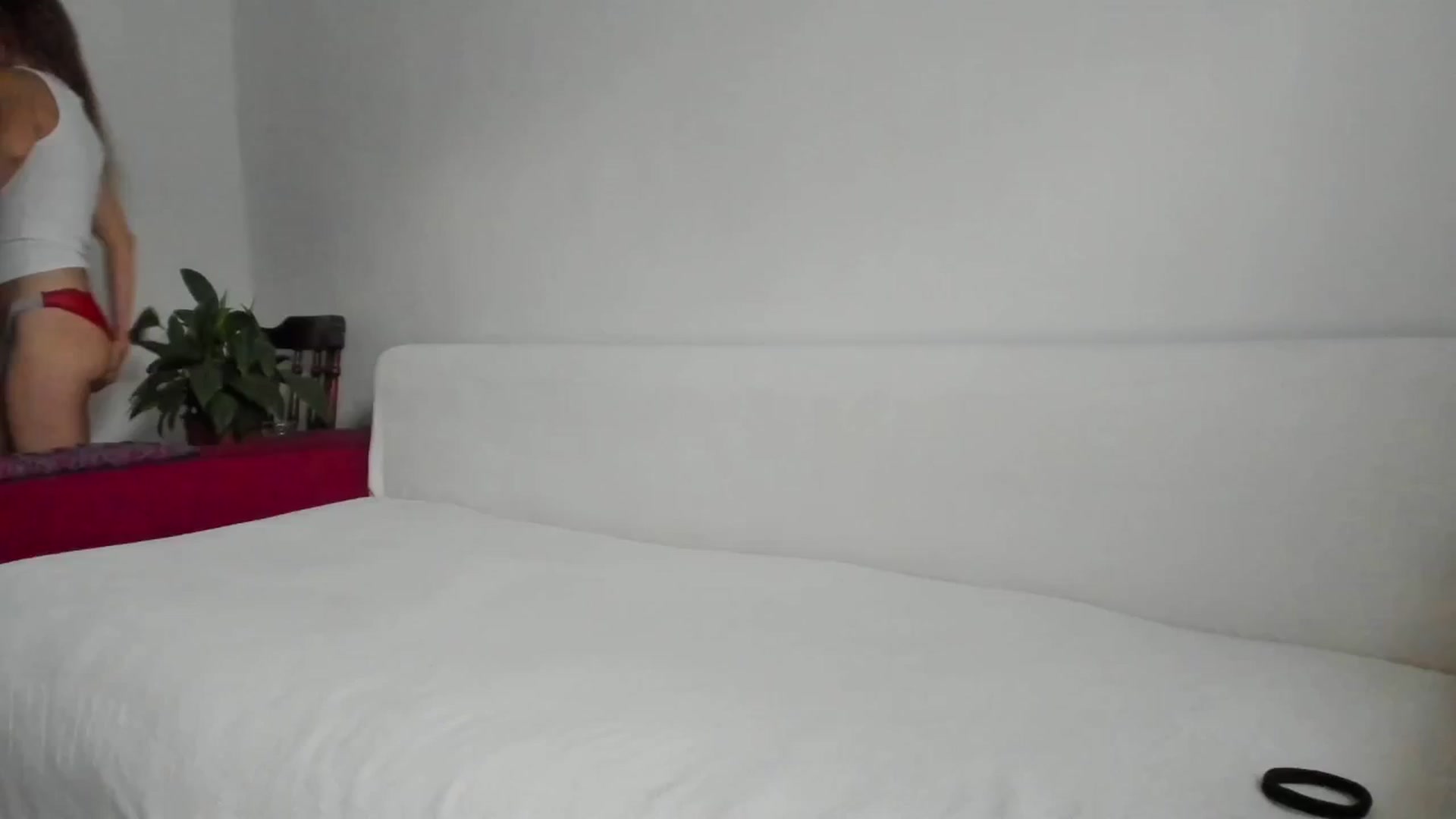 Gallery image thumbnail from Cayenne_mfc's myfreecams stream on, 08/01/2024, 18:06 image 14 of 20