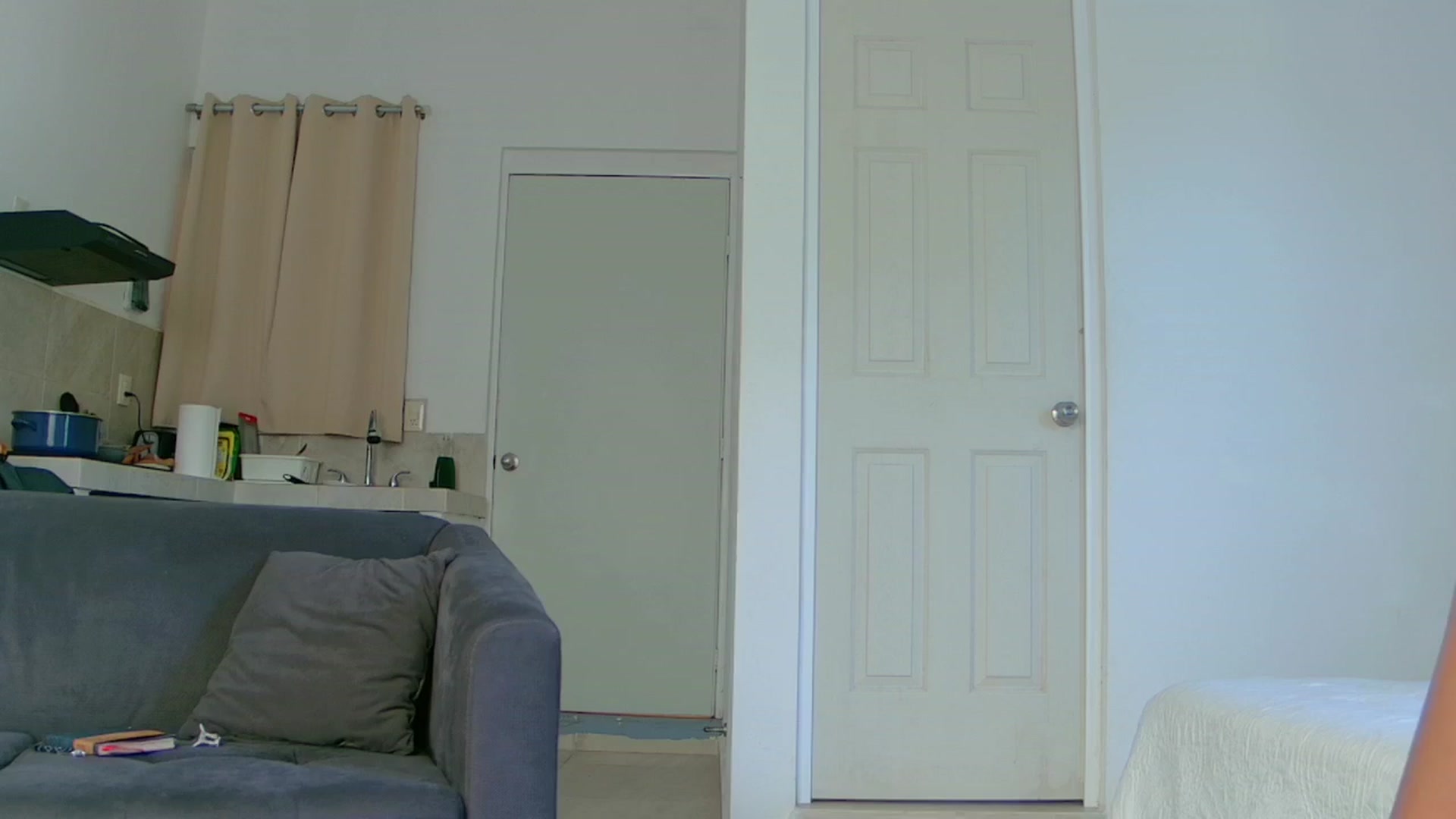 Gallery image thumbnail from Cayenne_mfc's myfreecams stream on, 12/19/2024, 21:23 image 18 of 20