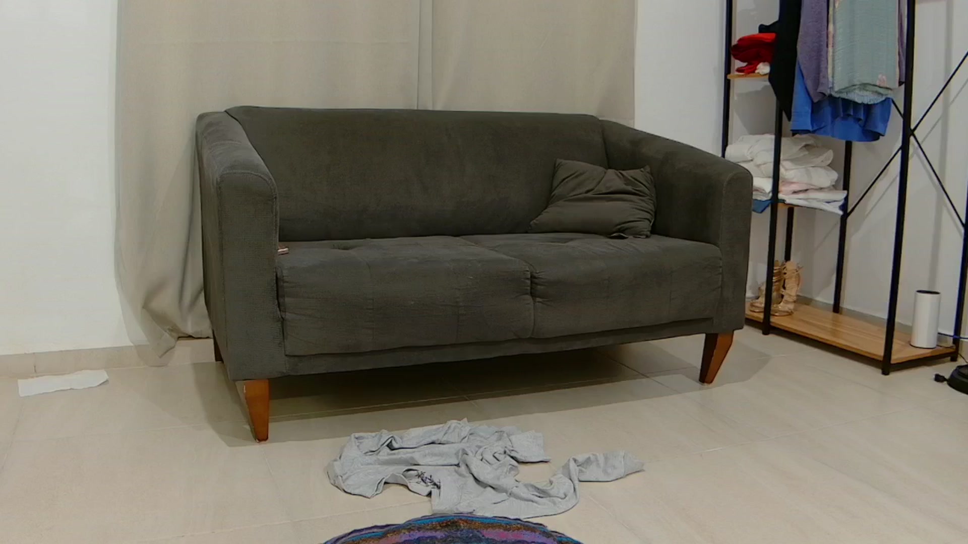 Gallery image thumbnail from Cayenne_mfc's myfreecams stream on, 01/26/2025, 24:15 image 7 of 20