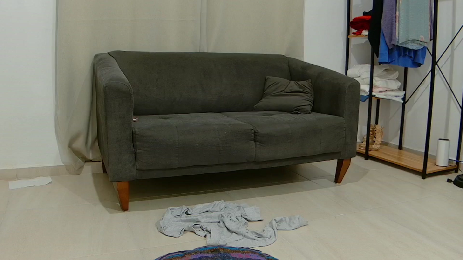 Gallery image thumbnail from Cayenne_mfc's myfreecams stream on, 01/26/2025, 24:15 image 15 of 20
