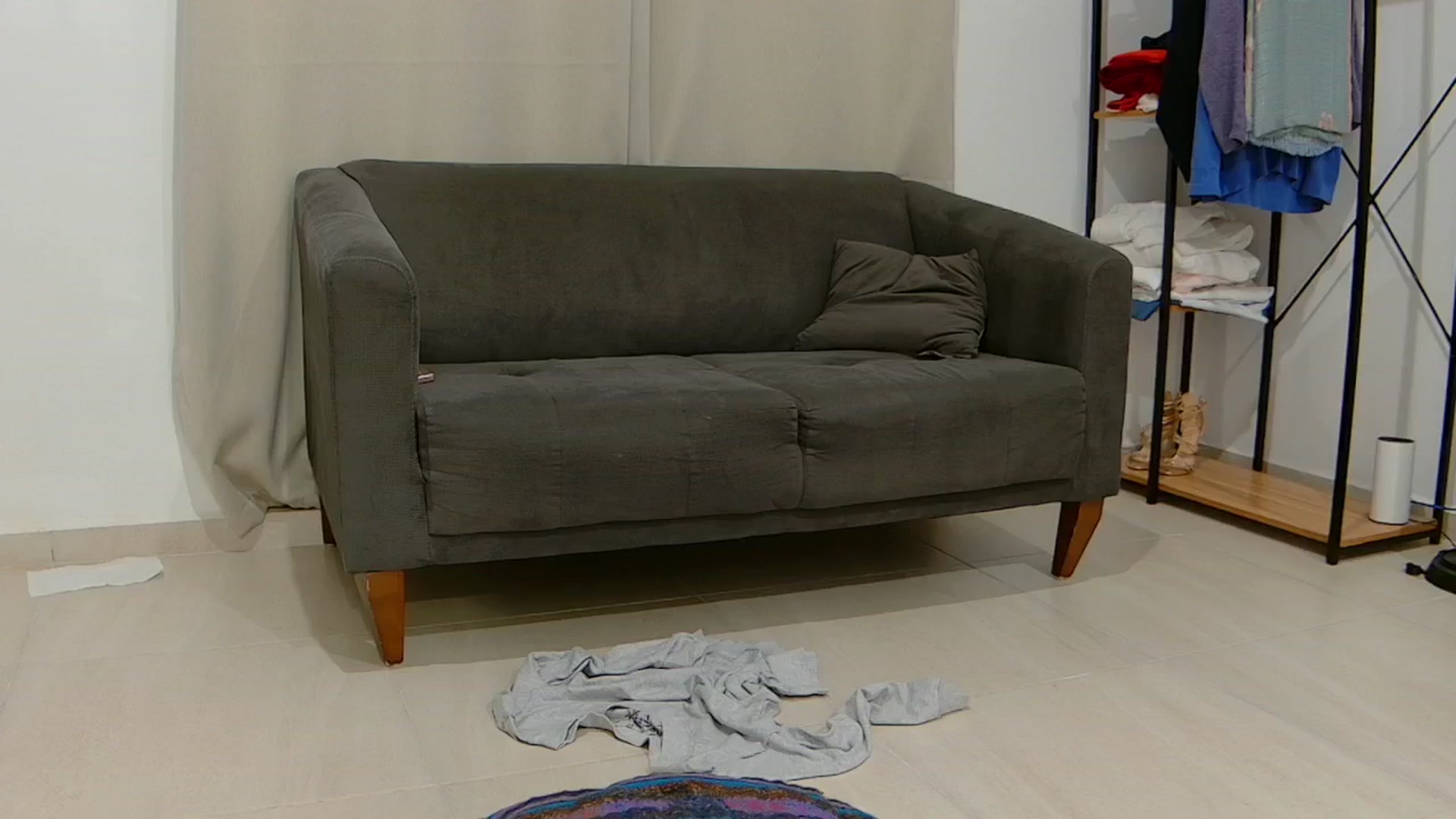 Gallery image thumbnail from Cayenne_mfc's myfreecams stream on, 01/26/2025, 24:15 image 9 of 20