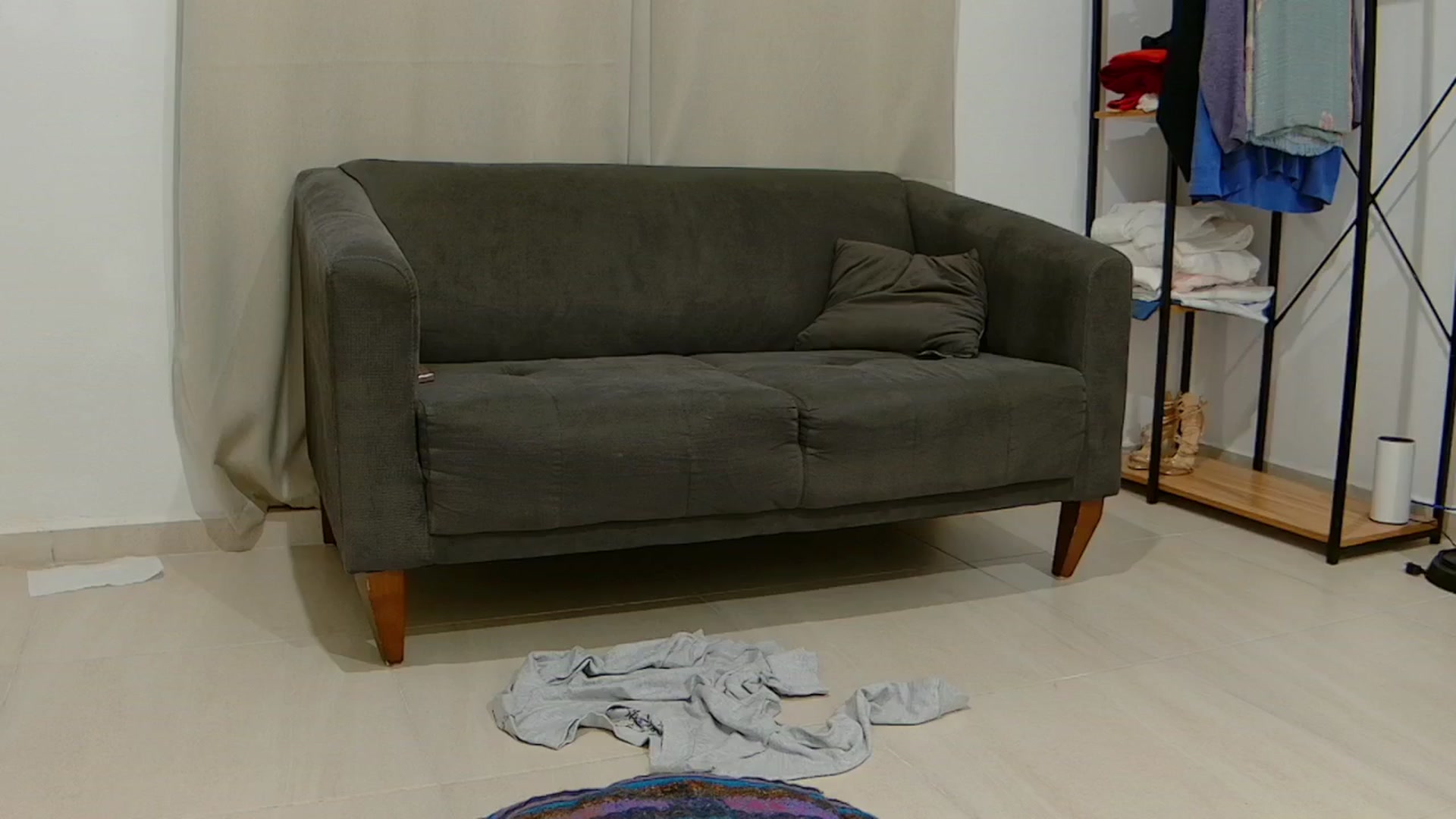 Gallery image thumbnail from Cayenne_mfc's myfreecams stream on, 01/26/2025, 24:15 image 17 of 20
