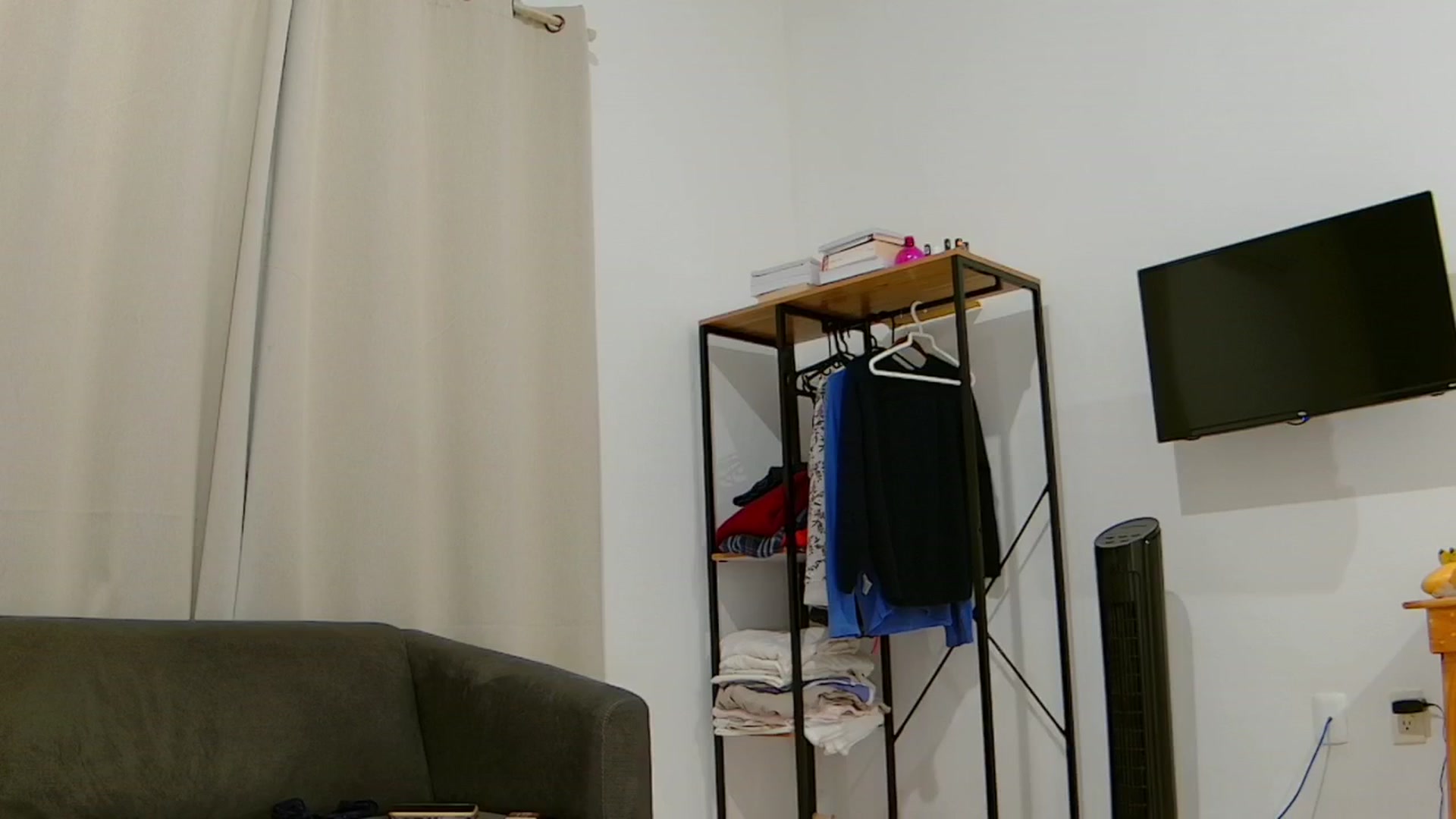 Gallery image thumbnail from Cayenne_mfc's myfreecams stream on, 03/28/2025, 02:32 image 18 of 20