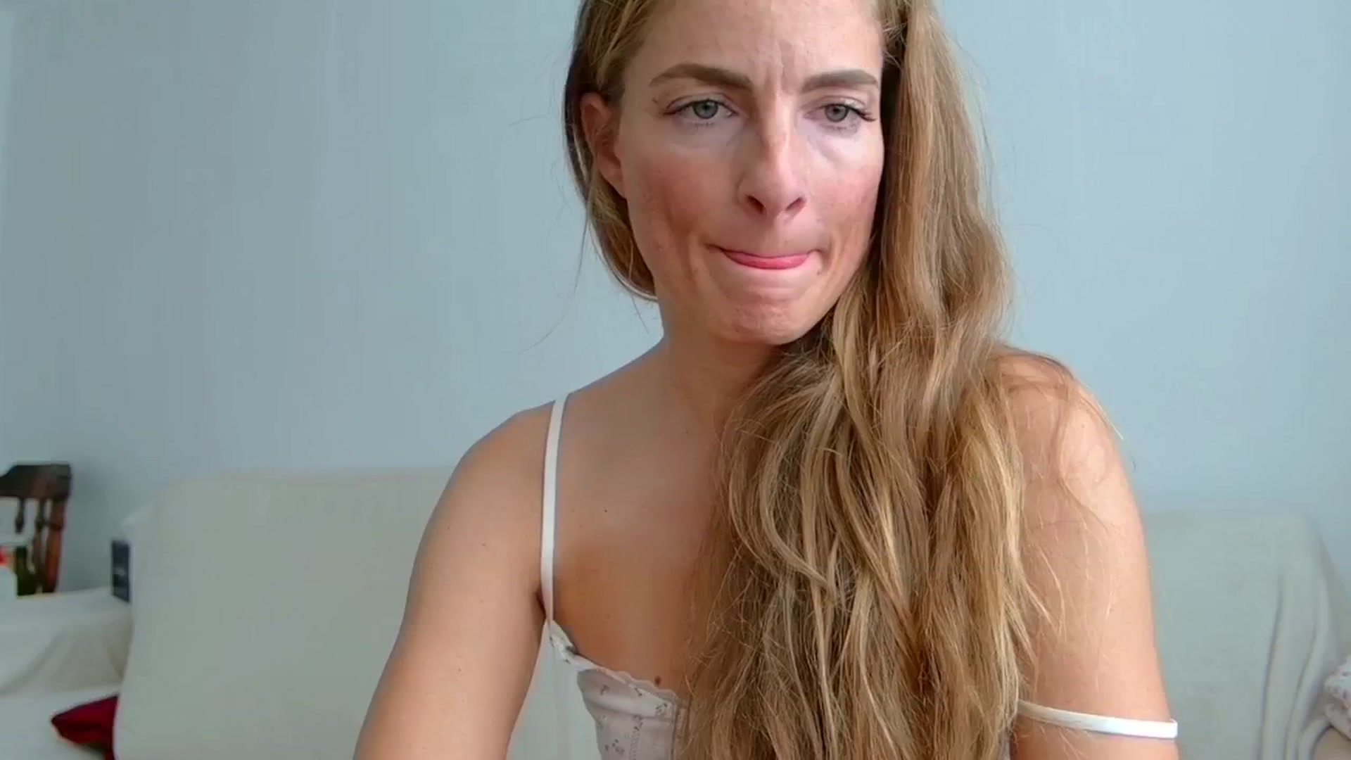 Gallery image thumbnail from Cayenne_mfc's myfreecams stream on, 10/29/2025, 13:26 image 2 of 20