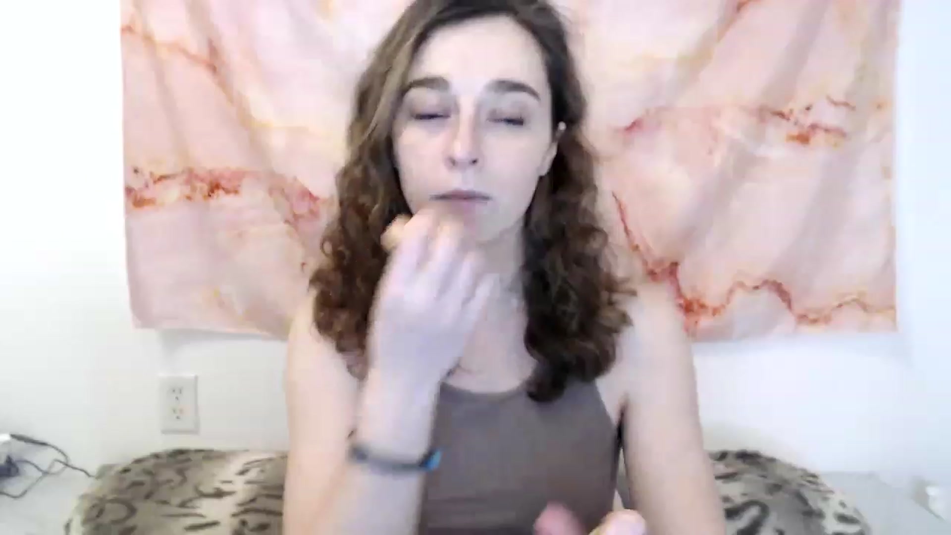 Gallery image thumbnail from Cbearrrr's myfreecams stream on, 02/07/2023, 23:09 image 10 of 20