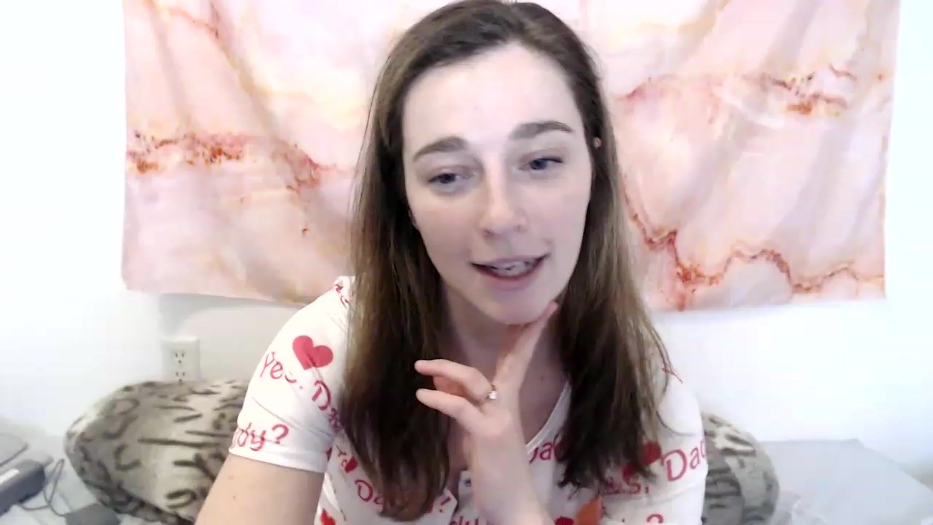 Gallery image thumbnail from Cbearrrr's myfreecams stream on, 02/14/2023, 07:56 image 13 of 20