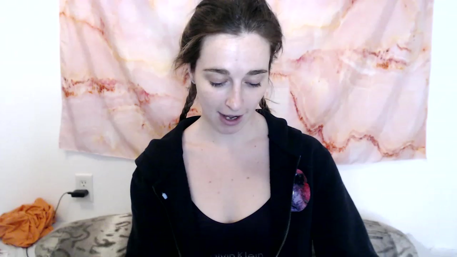 Gallery image thumbnail from Cbearrrr's myfreecams stream on, 03/16/2023, 23:07 image 4 of 20