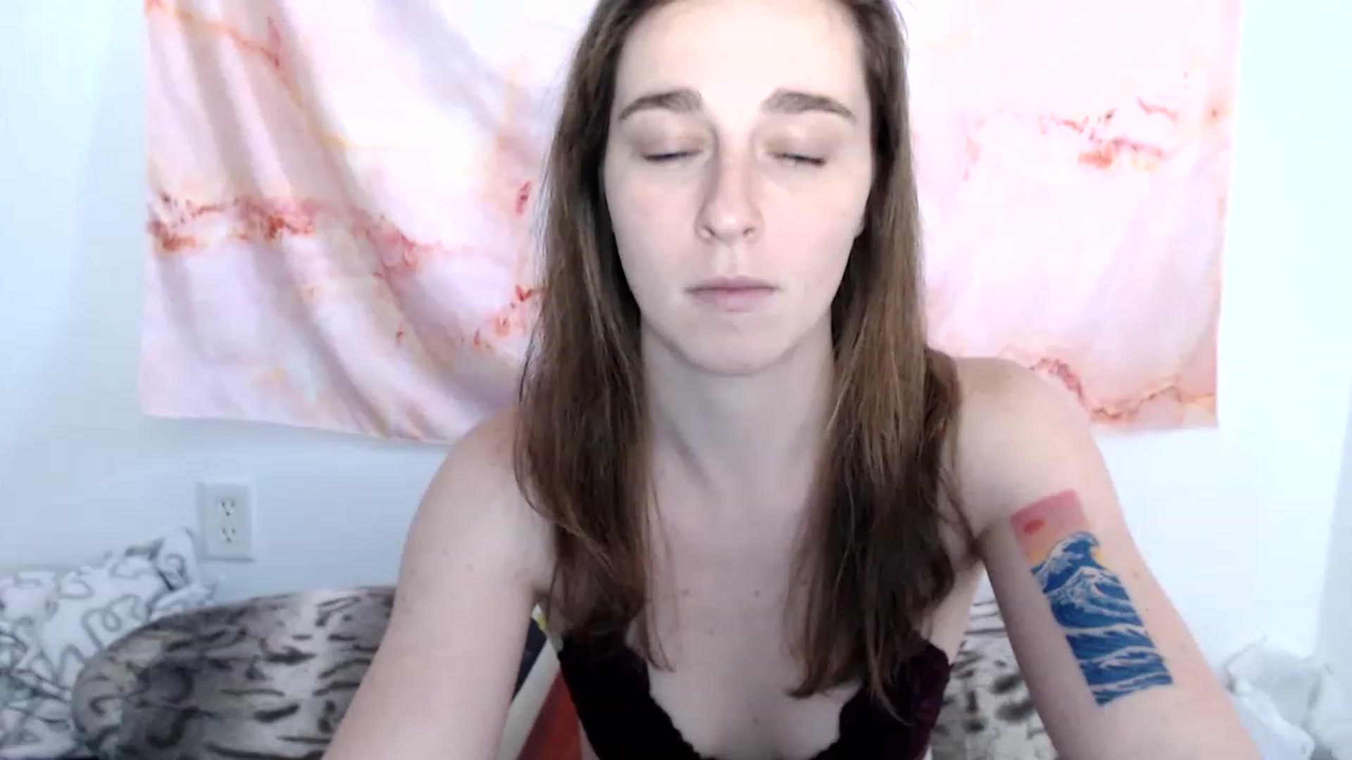Gallery image thumbnail from Cbearrrr's myfreecams stream on, 03/20/2023, 21:59 image 6 of 20