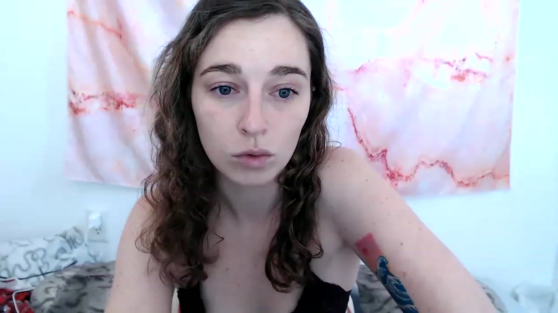 Gallery image thumbnail from Cbearrrr's myfreecams stream on, 03/21/2023, 20:52 image 6 of 20