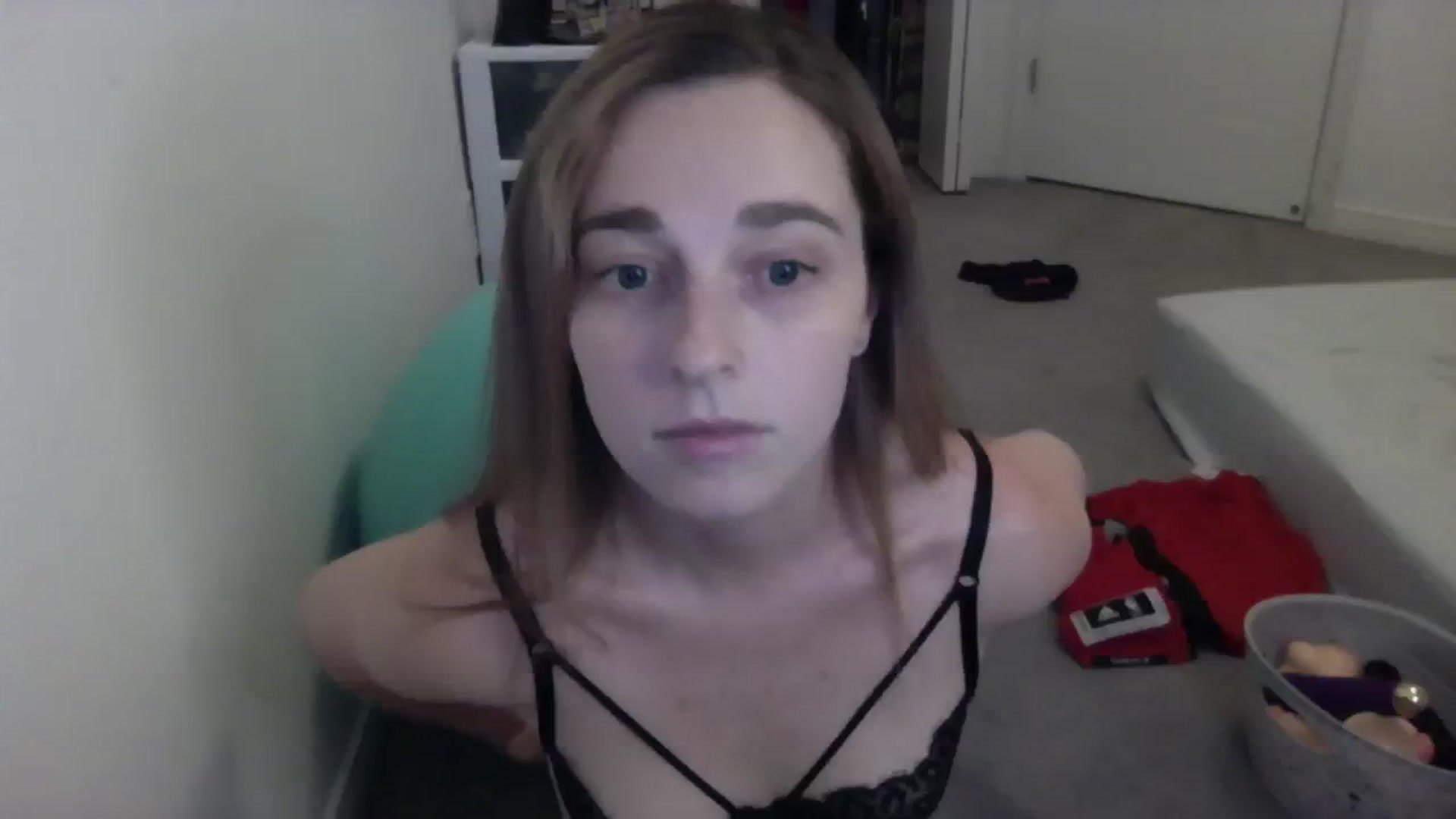 Gallery image thumbnail from Cbearrrr's myfreecams stream on, 08/01/2023, 24:50 image 6 of 20