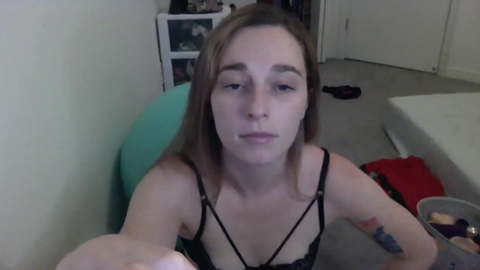 Gallery image thumbnail from Cbearrrr's myfreecams stream on, 08/01/2023, 24:50 image 3 of 20