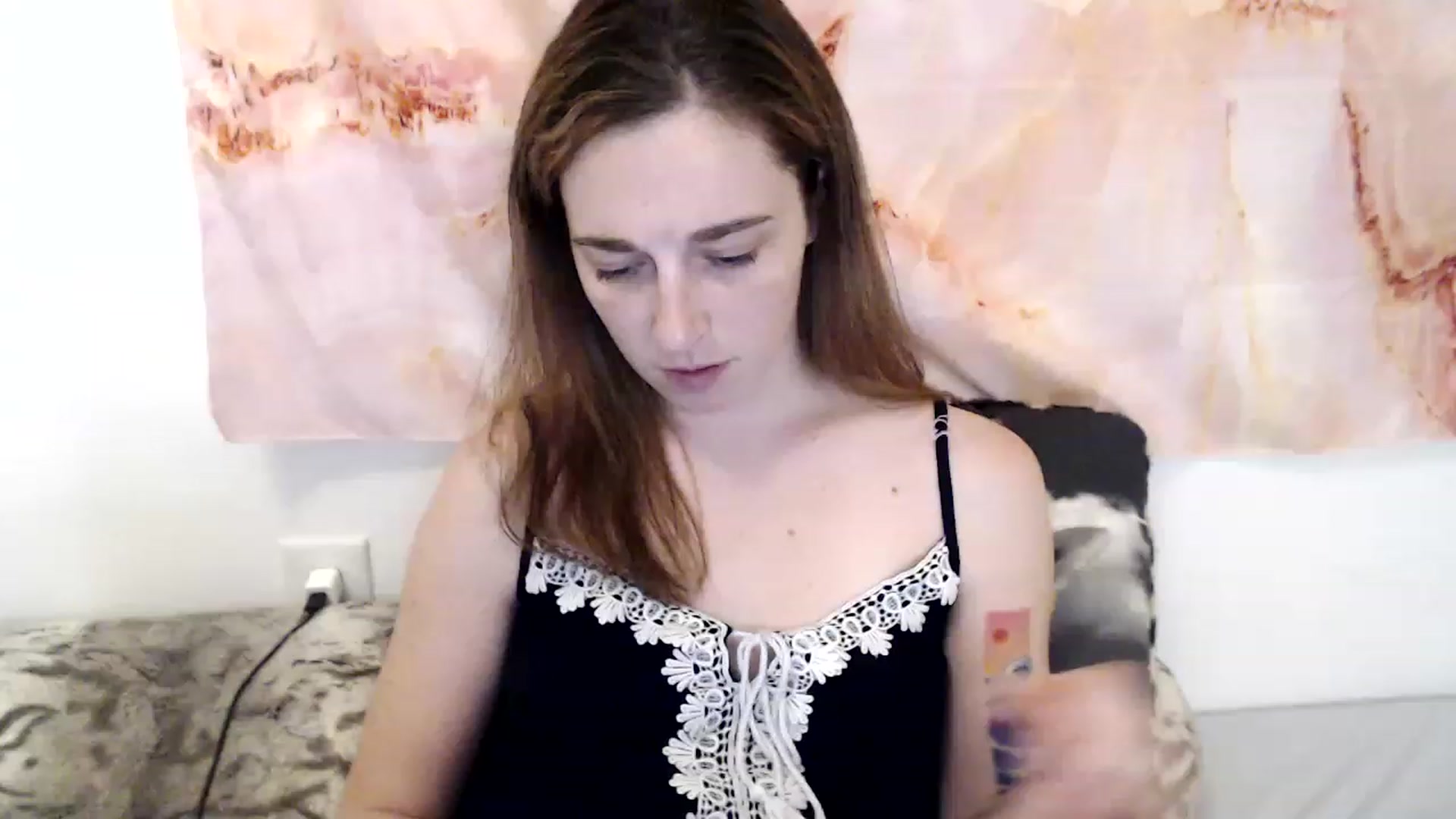 Gallery image thumbnail from Cbearrrr's myfreecams stream on, 08/01/2023, 09:32 image 8 of 20