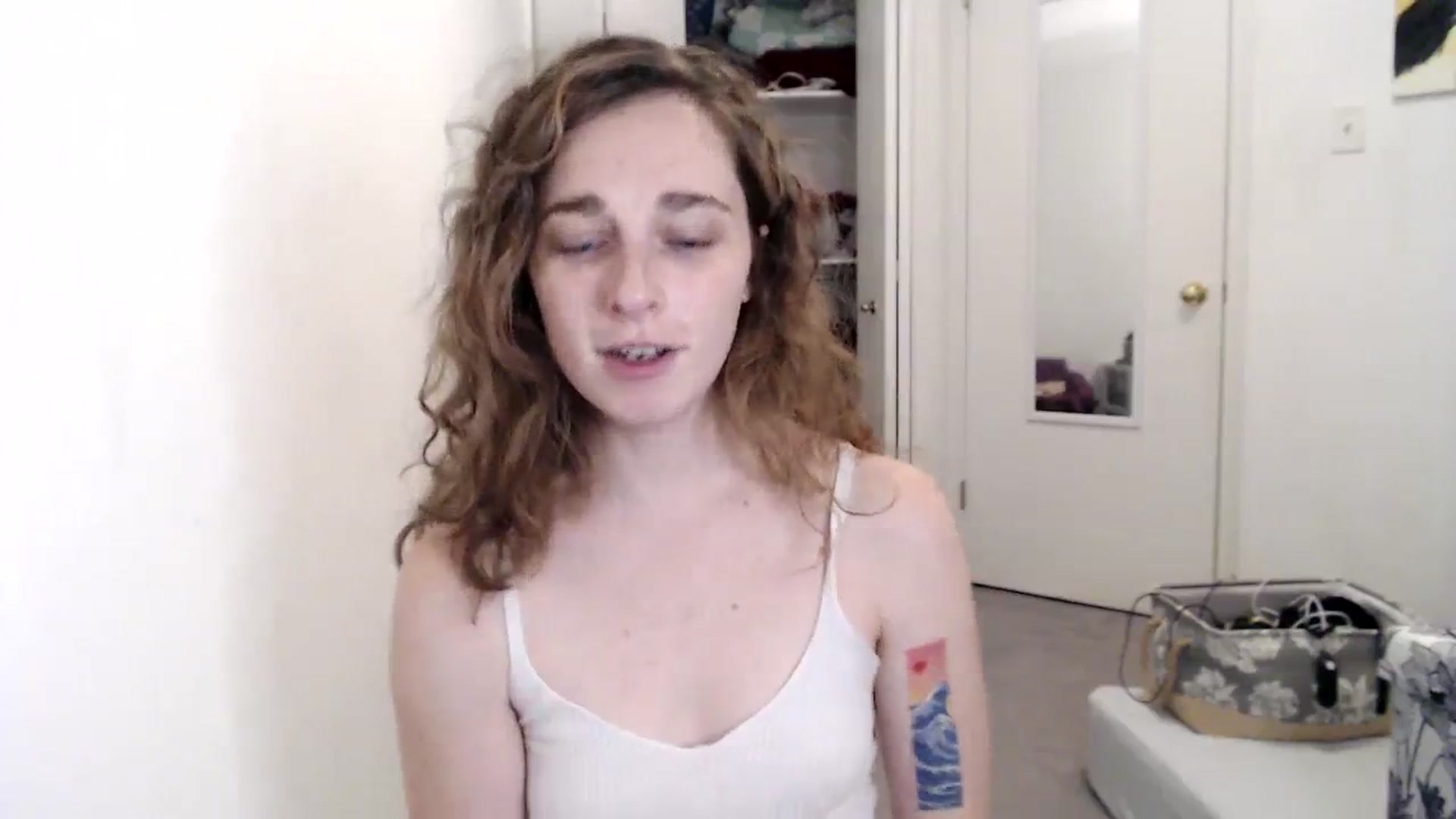 Gallery image thumbnail from Cbearrrr's myfreecams stream on, 08/23/2023, 07:42 image 13 of 20