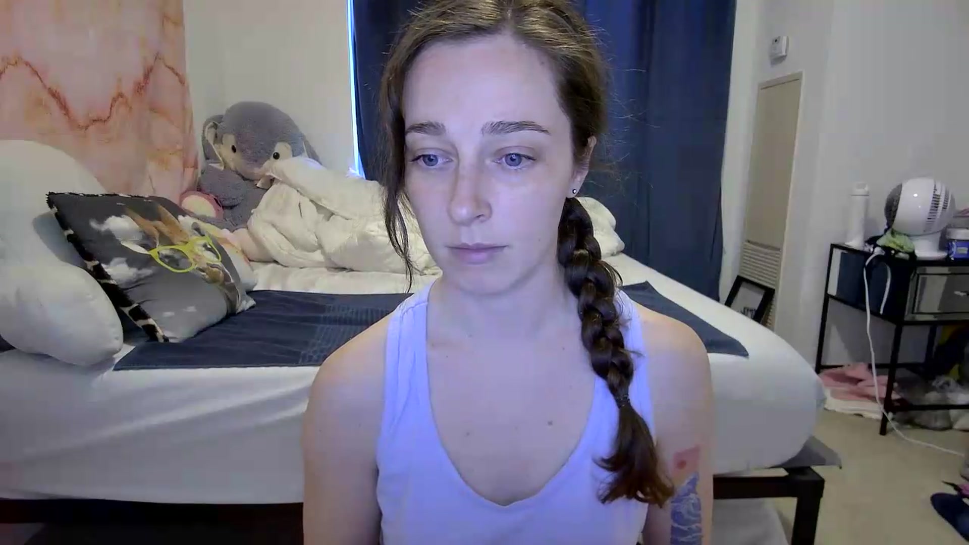 Gallery image thumbnail from Cbearrrr's myfreecams stream on, 05/25/2026, 22:45 image 14 of 20